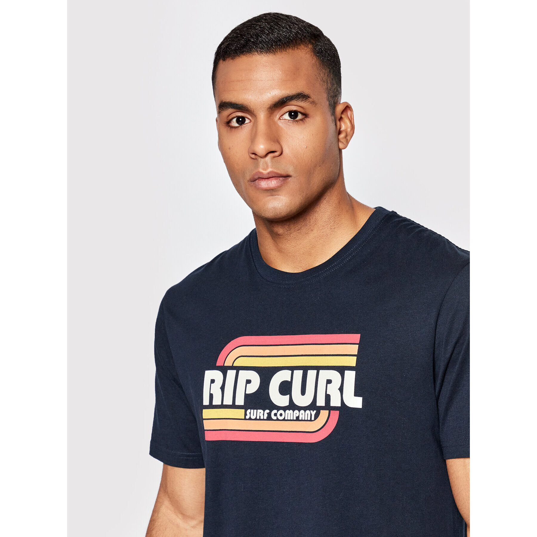 Rip Curl Тишърт Yeh Mumma CTEXP9 Тъмносин Standard Fit - Pepit.bg