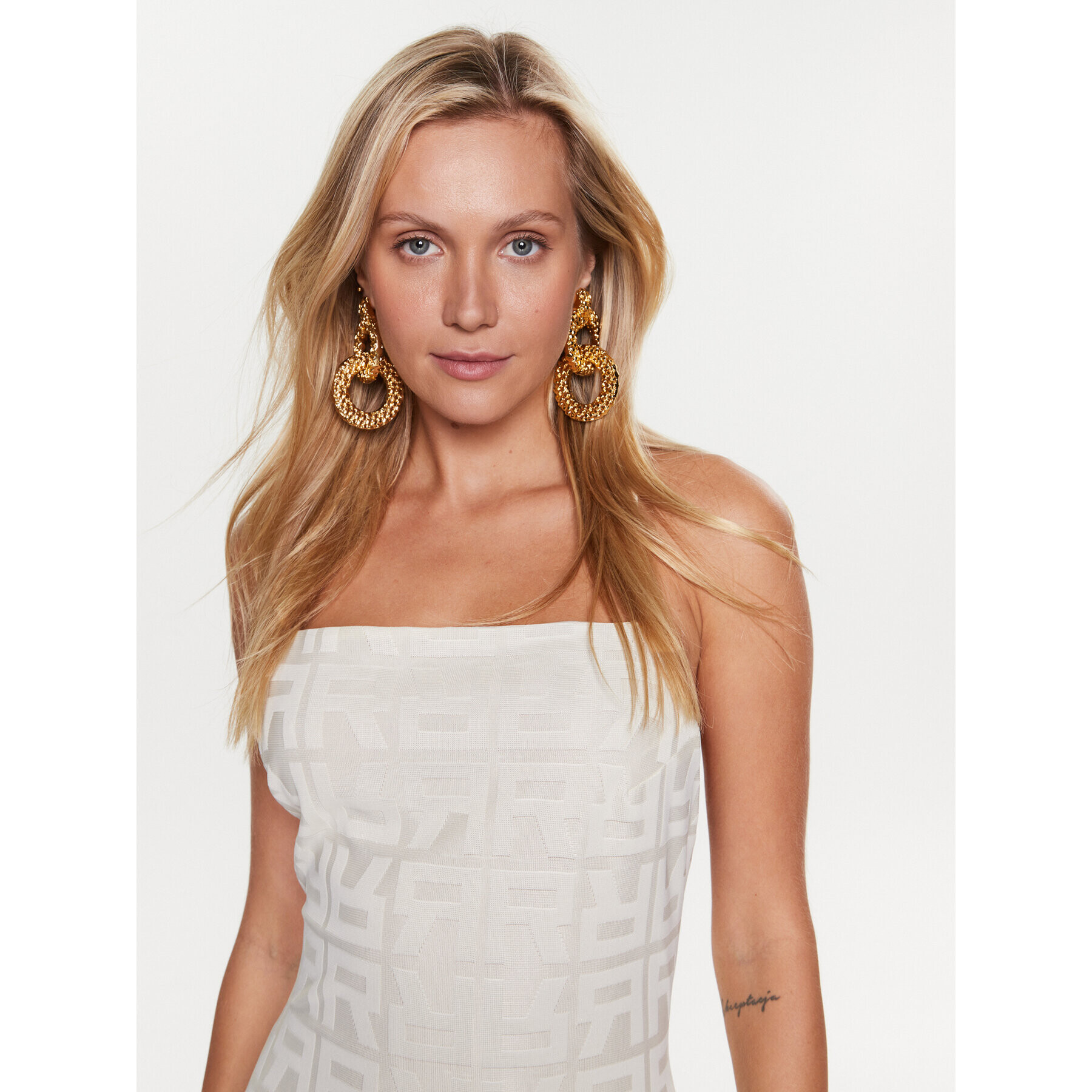 ROTATE Ежедневна рокля Open Back 1001492669 Бежов Slim Fit - Pepit.bg