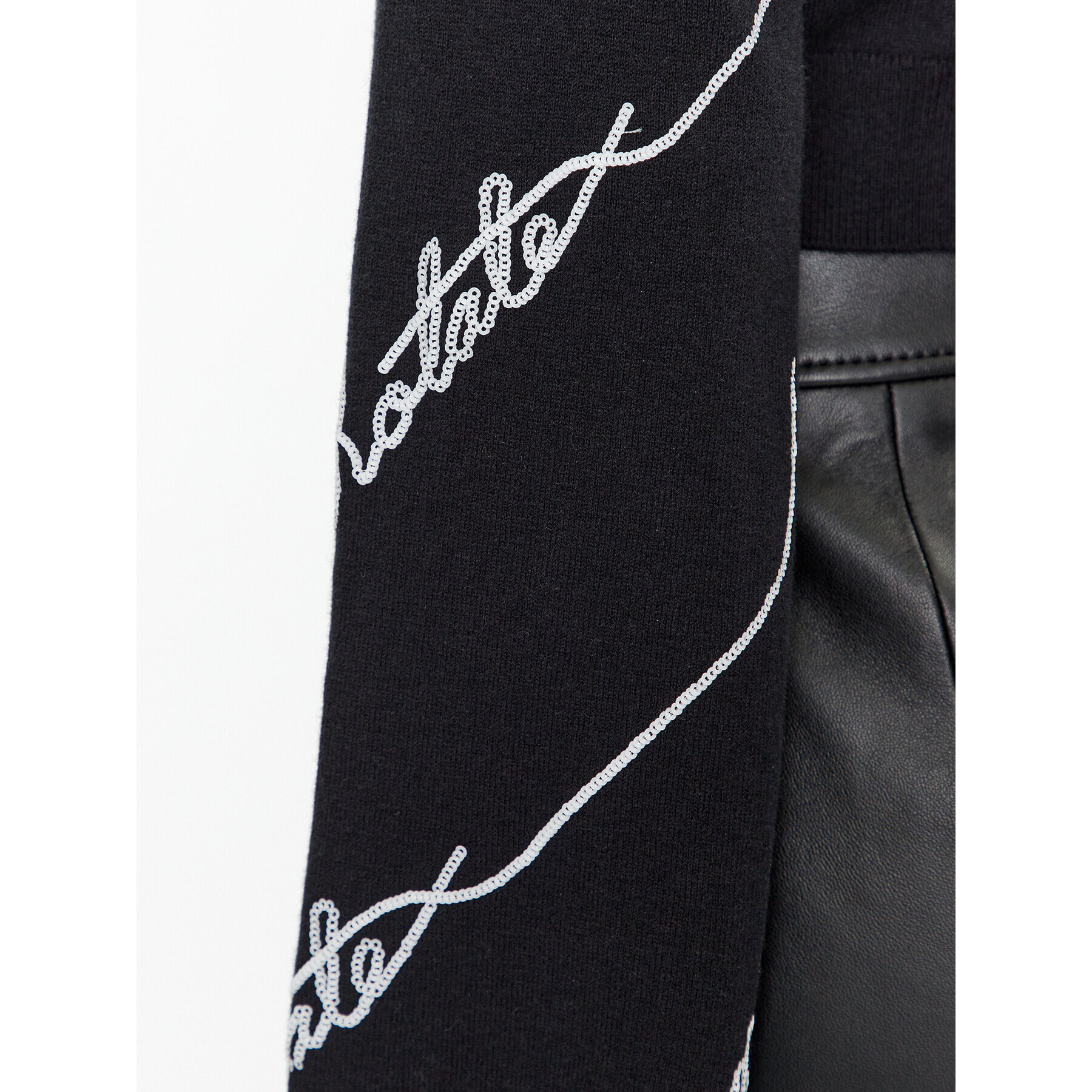 ROTATE Пуловер Sequin Logo 110113100 Черен Regular Fit - Pepit.bg