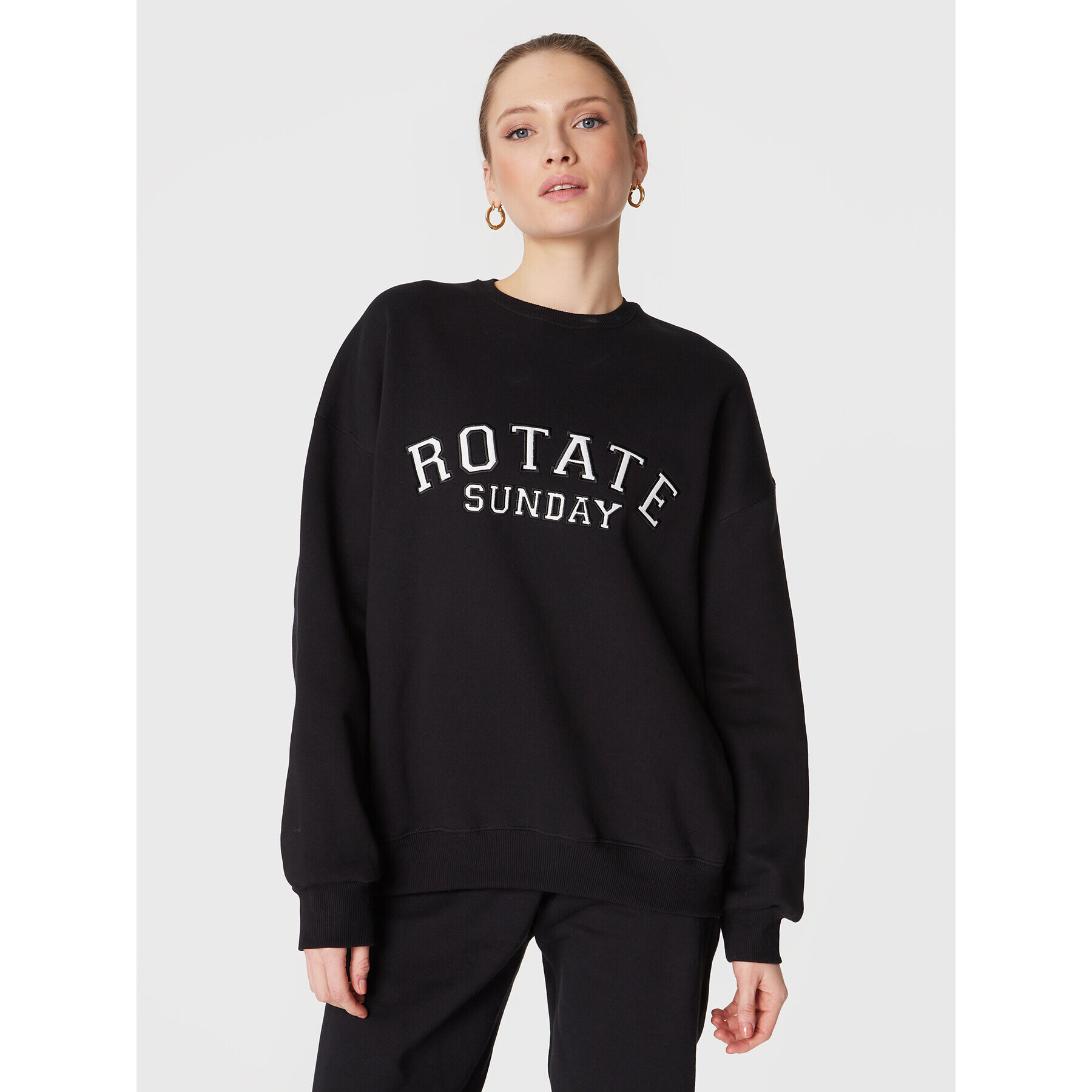 ROTATE Суитшърт Iris Crewneck RT2032 Черен Oversize - Pepit.bg