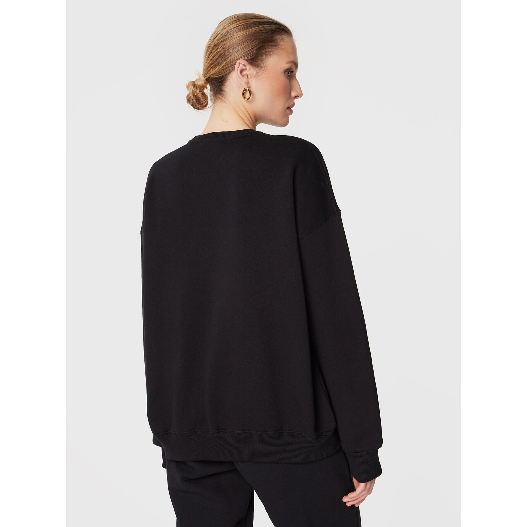 ROTATE Суитшърт Iris Crewneck RT2032 Черен Oversize - Pepit.bg