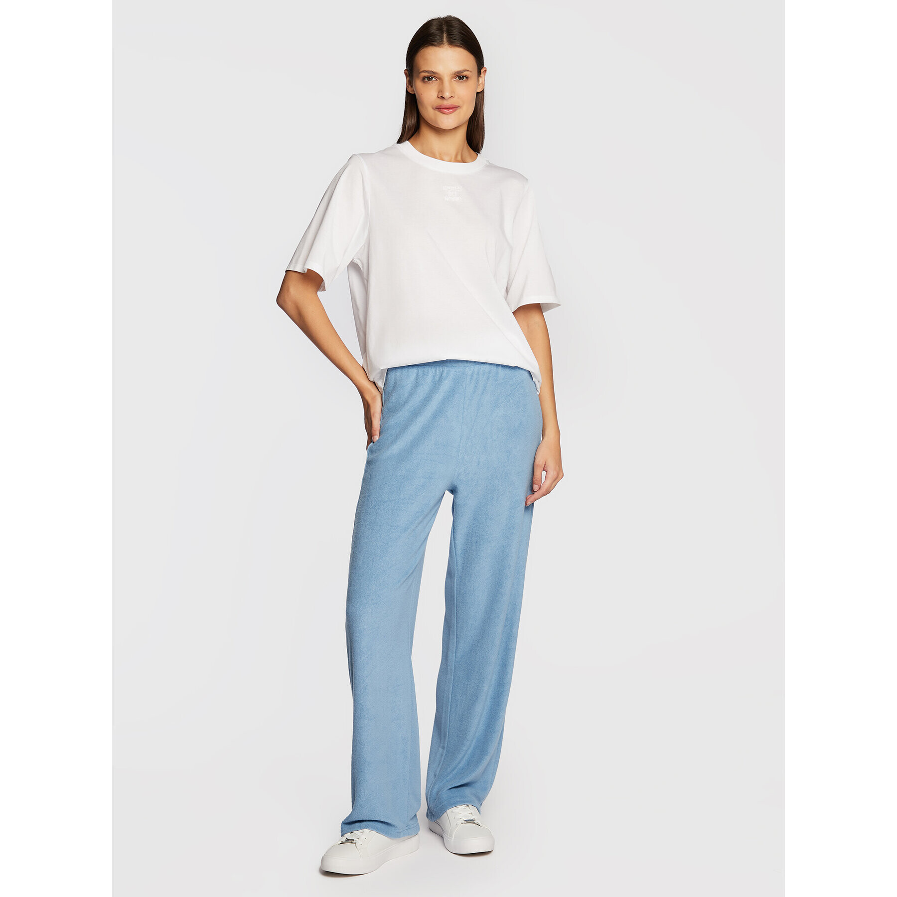 Roxy Долнище анцуг Loungin Around ERJNP03448 Син Relaxed Fit - Pepit.bg