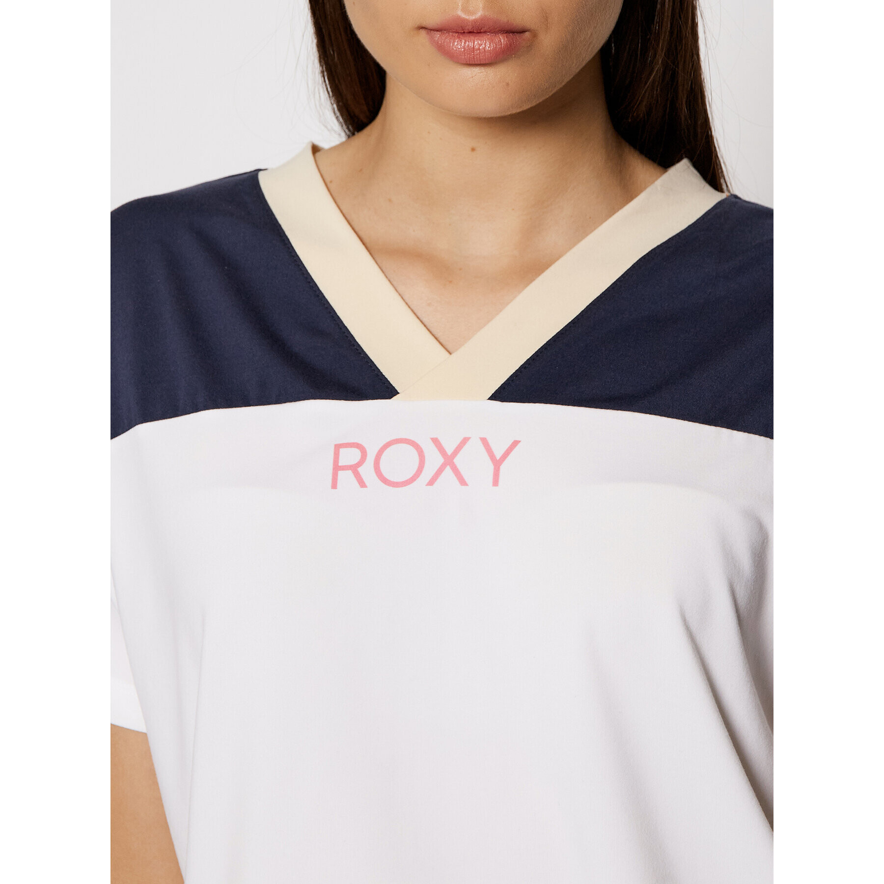 Roxy Тишърт Trying Your Luck ERJZT05128 Бял Regular Fit - Pepit.bg