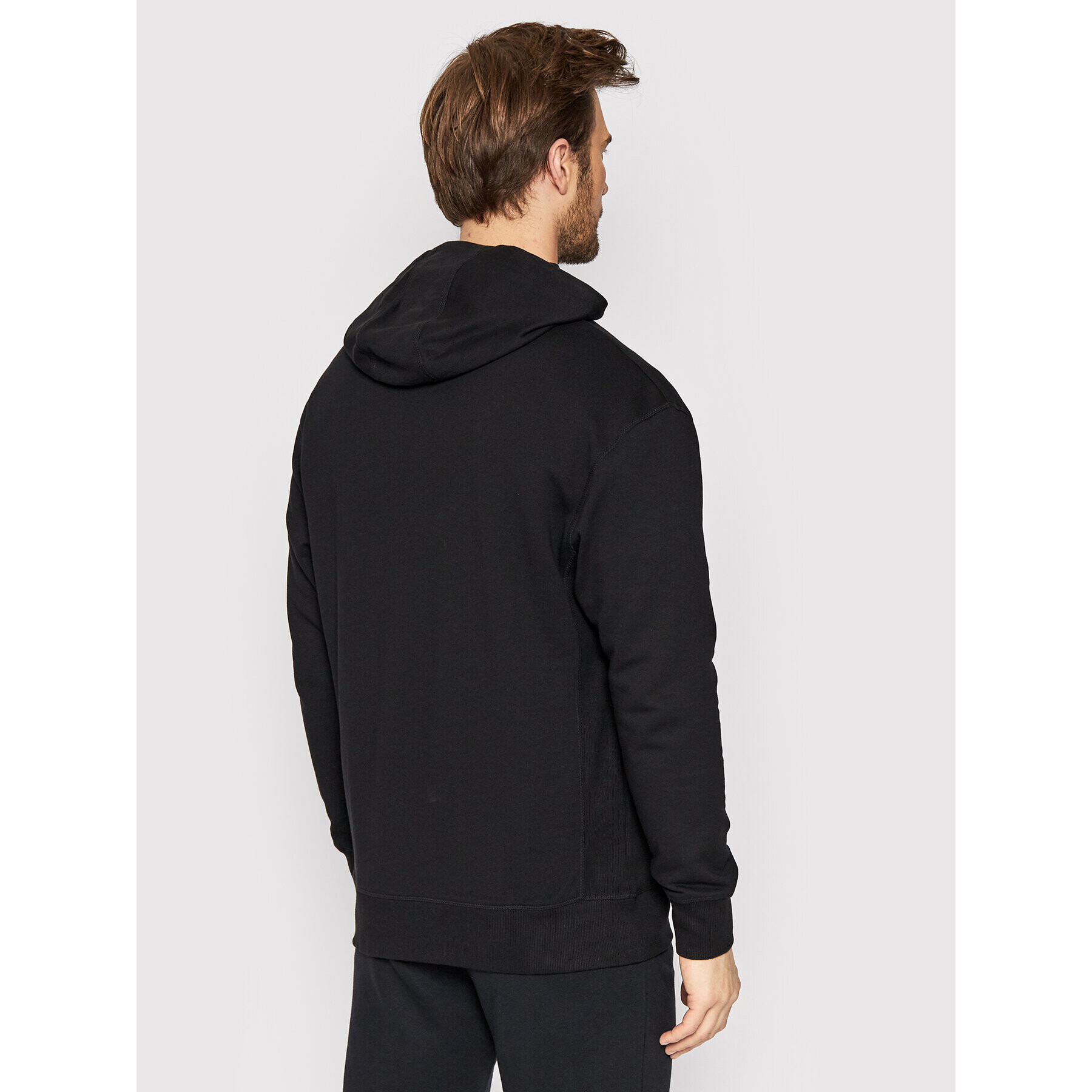 Russell Athletic Суитшърт Mason E26161 Черен Regular Fit - Pepit.bg