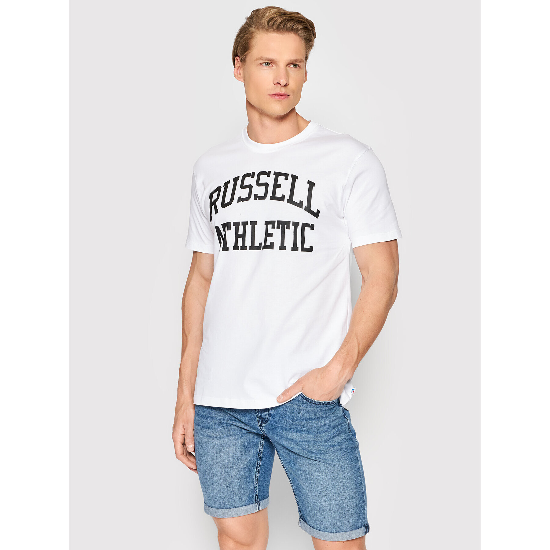 Russell Athletic Тишърт Iconic E26001 Бял Relaxed Fit - Pepit.bg
