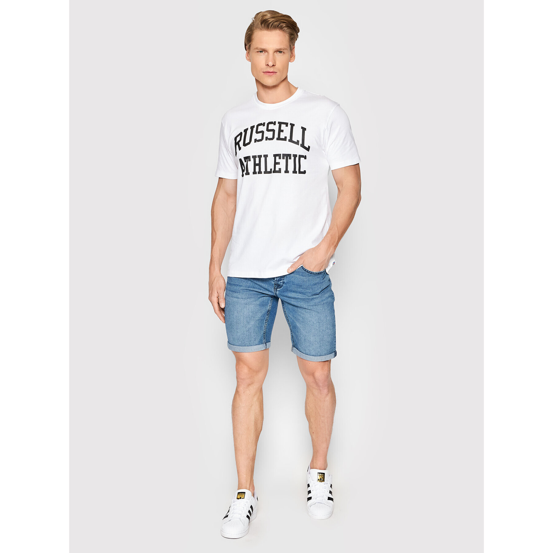 Russell Athletic Тишърт Iconic E26001 Бял Relaxed Fit - Pepit.bg