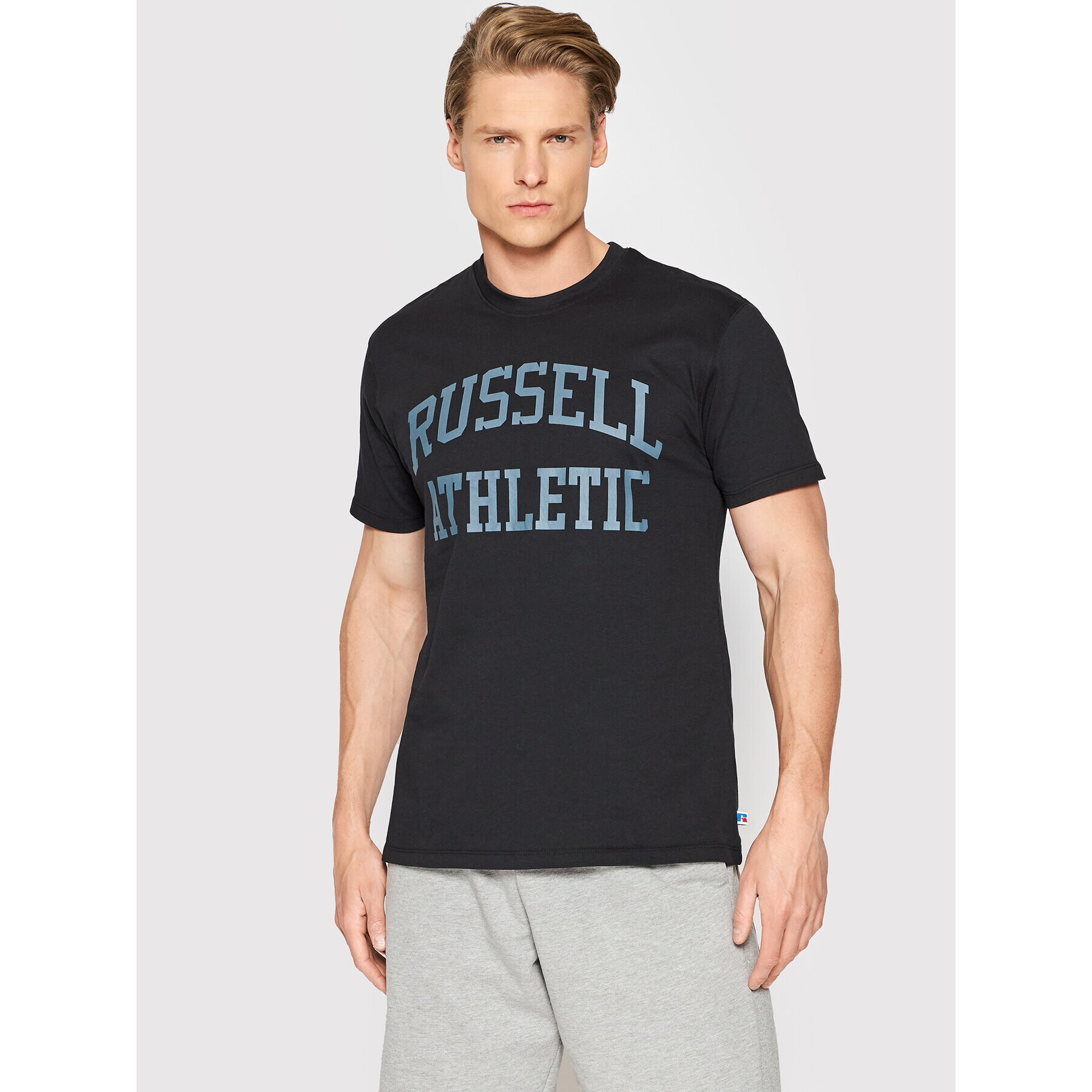 Russell Athletic Тишърт Iconic E26001 Черен Relaxed Fit - Pepit.bg