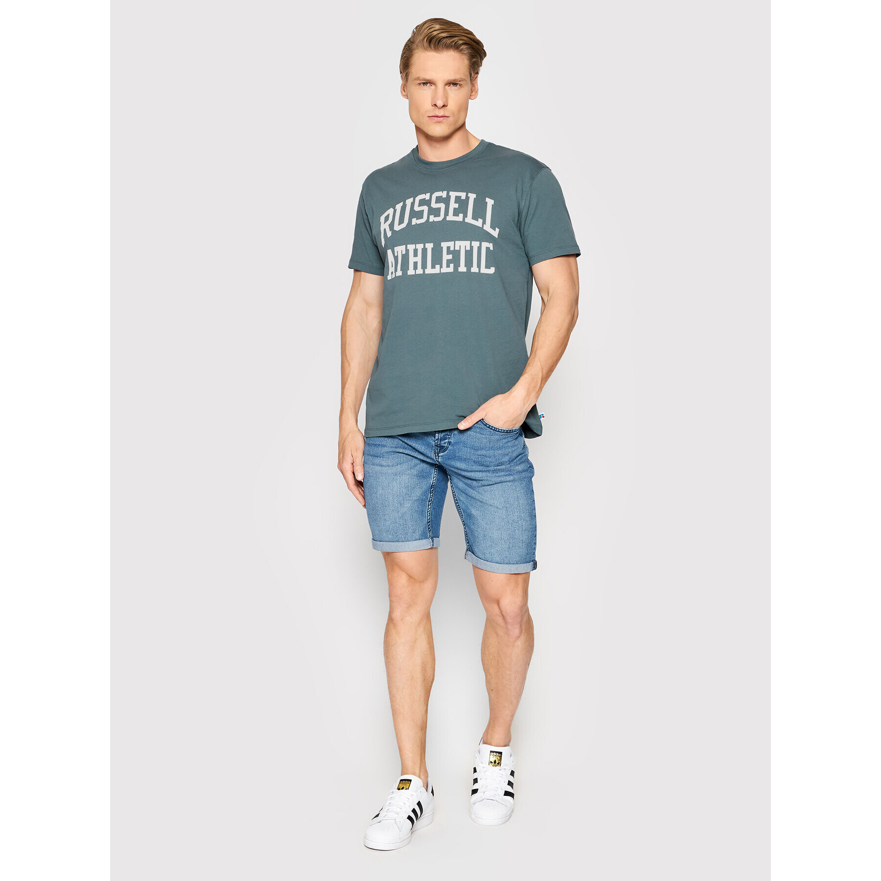 Russell Athletic Тишърт Iconic E26001 Тъмносин Relaxed Fit - Pepit.bg