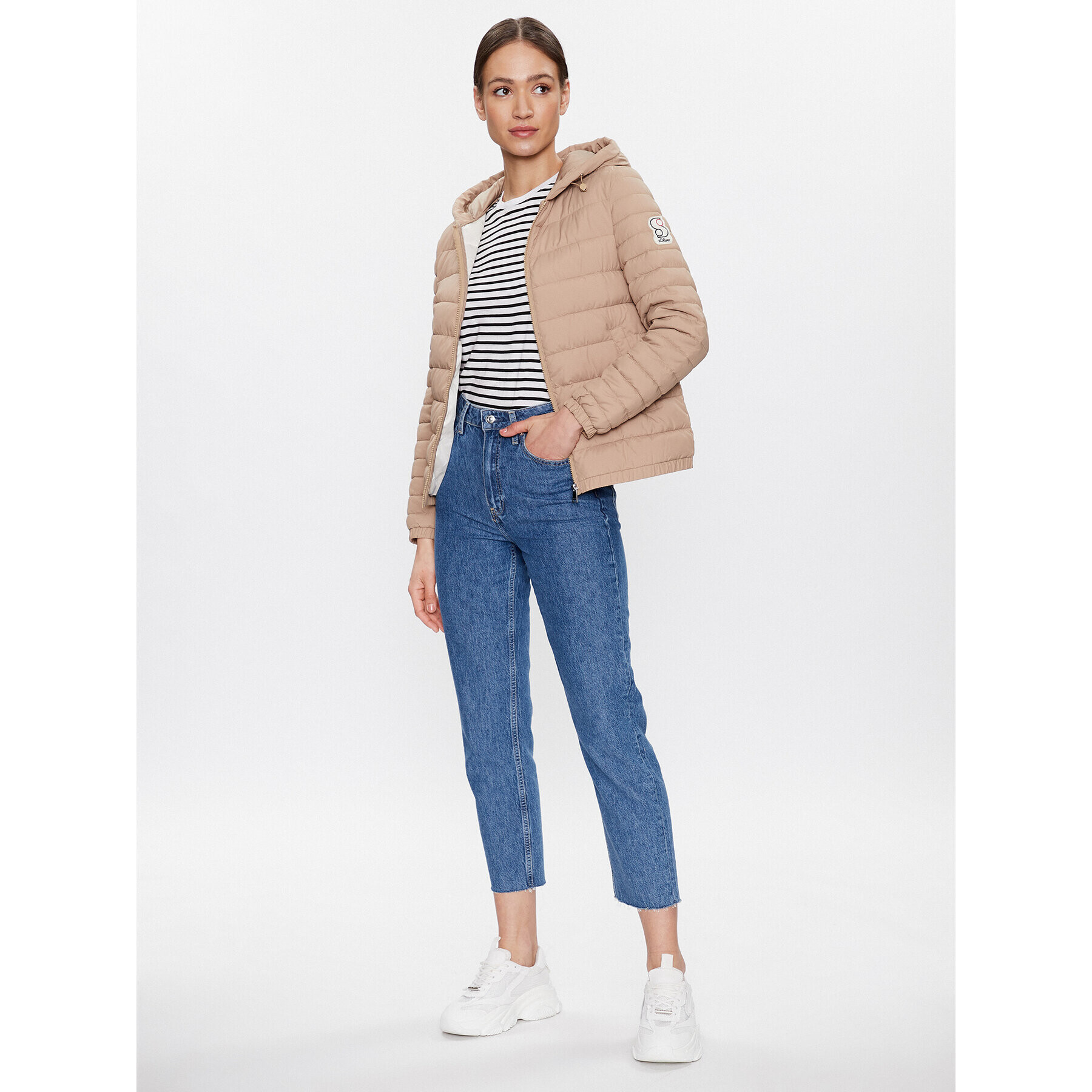 s.Oliver Пухено яке 2124637 Бежов Regular Fit - Pepit.bg