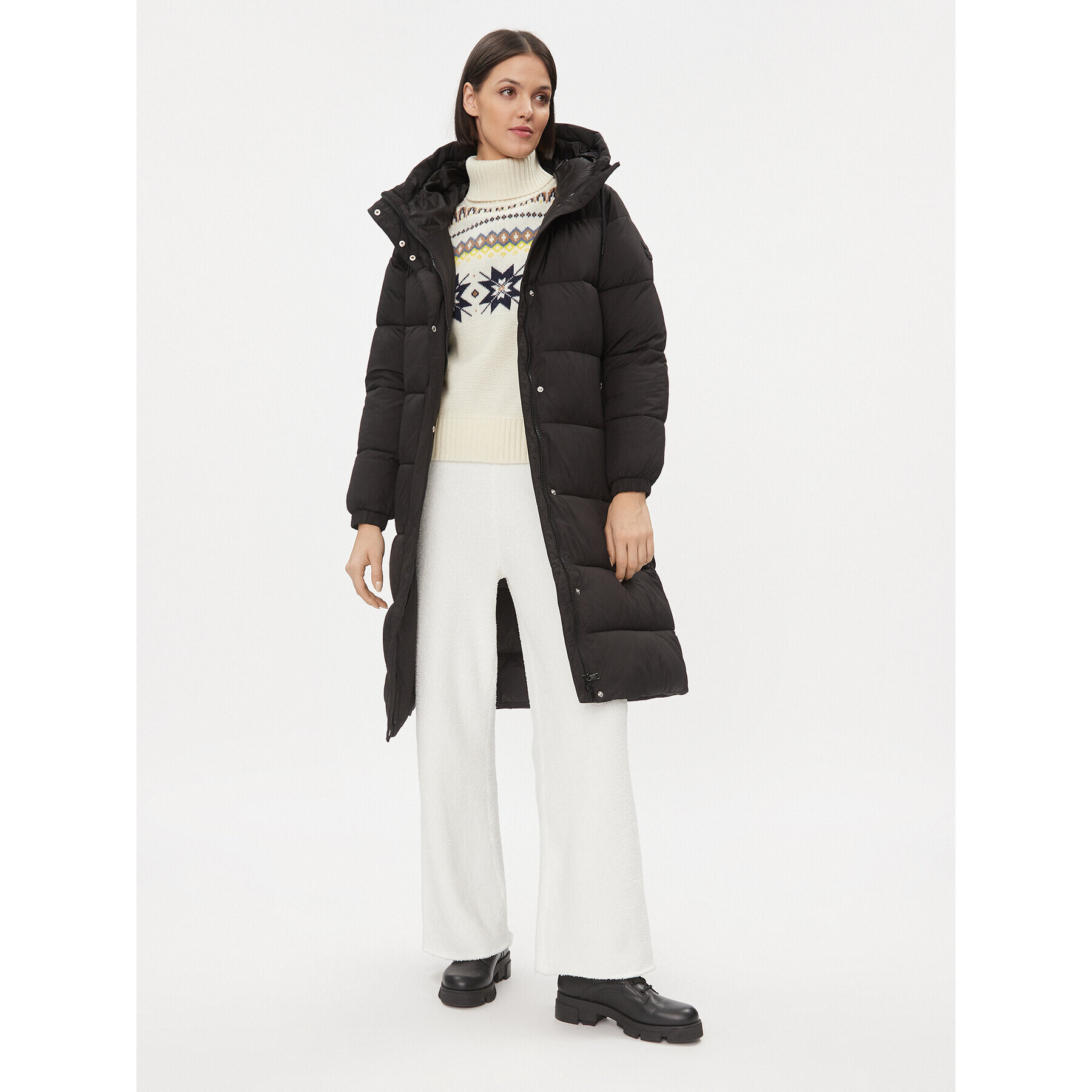 s.Oliver Пухено яке 2134857 Черен Loose Fit - Pepit.bg