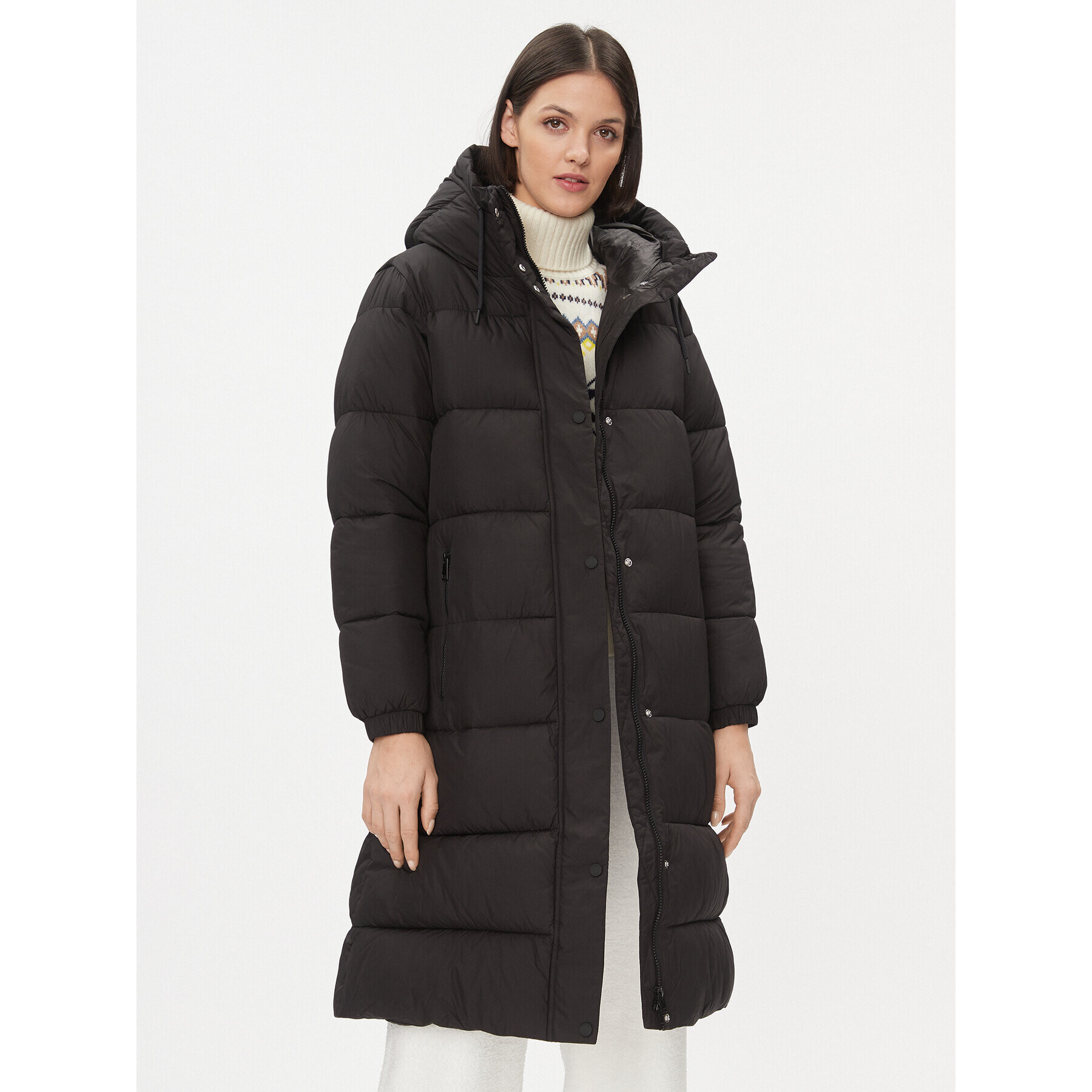 s.Oliver Пухено яке 2134857 Черен Loose Fit - Pepit.bg