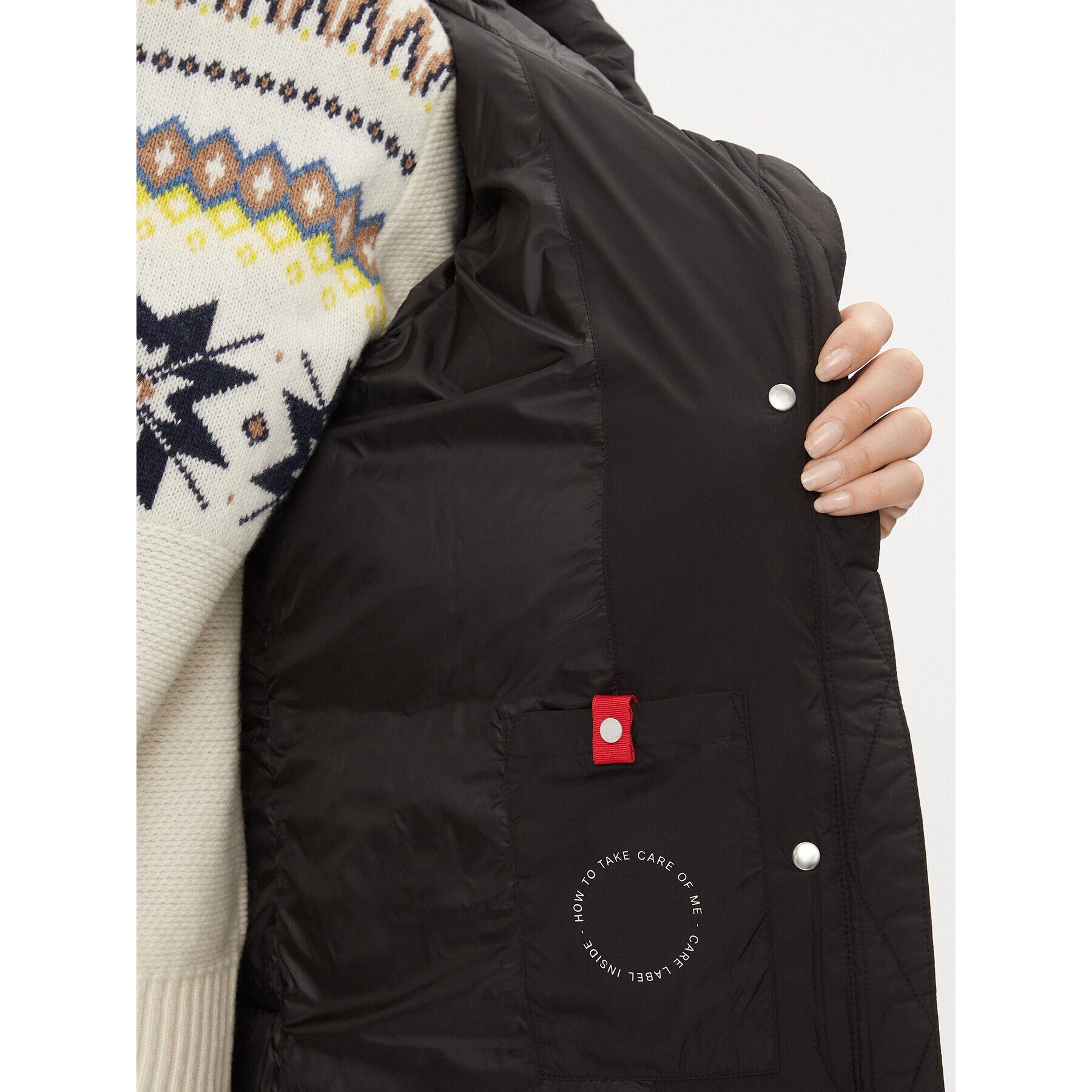s.Oliver Пухено яке 2134857 Черен Loose Fit - Pepit.bg