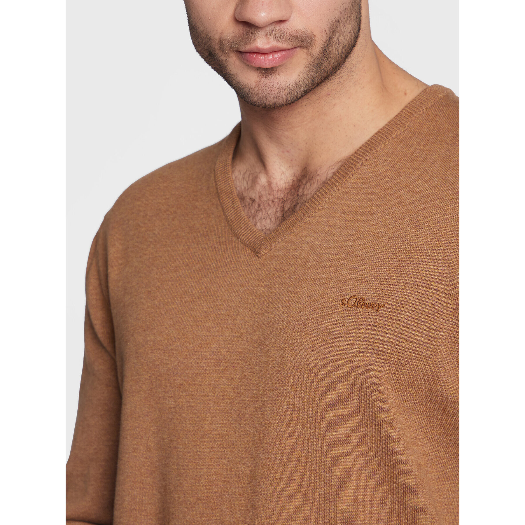 s.Oliver Пуловер 2040666 Кафяв Regular Fit - Pepit.bg
