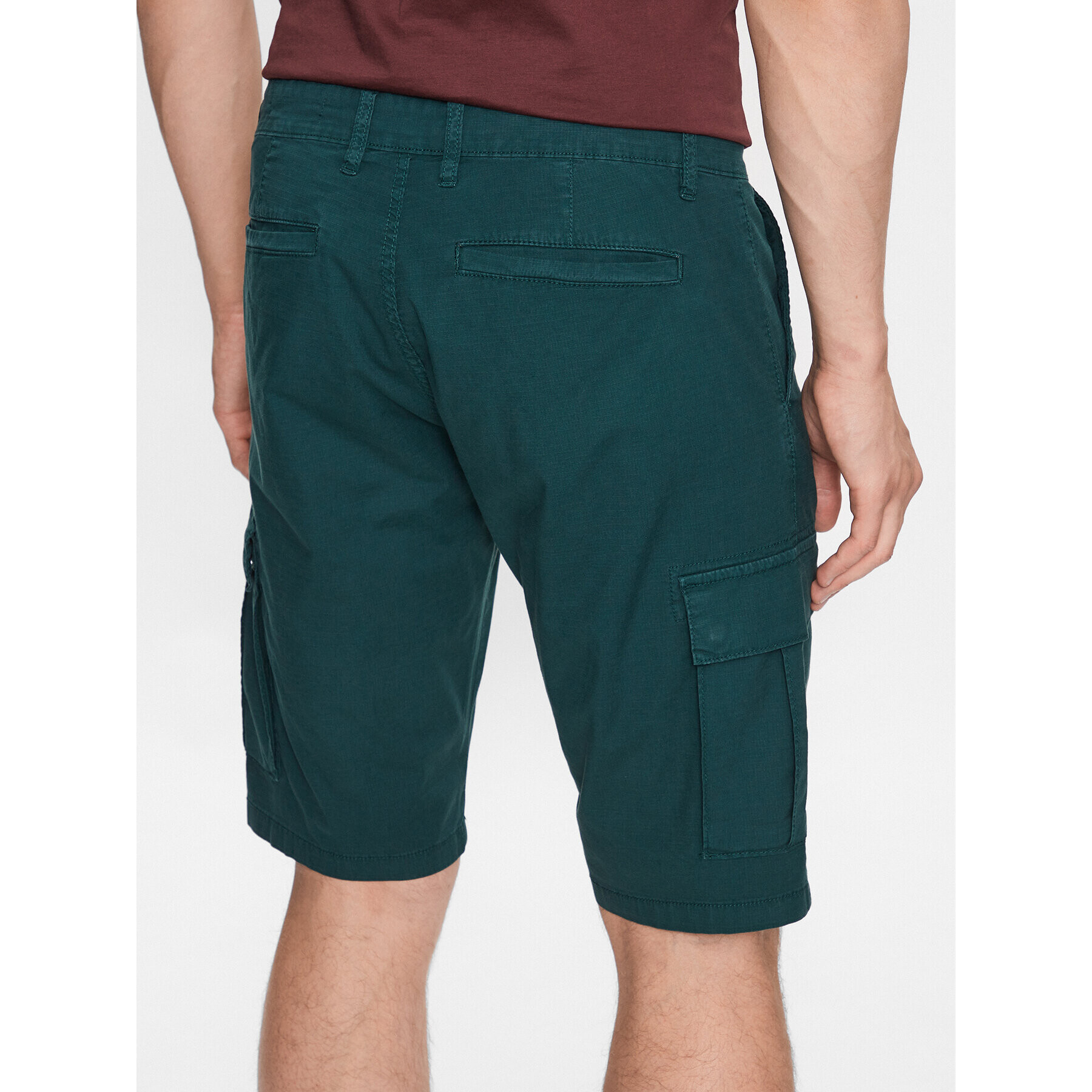 s.Oliver Шорти от плат 2128986 Зелен Relaxed Fit - Pepit.bg