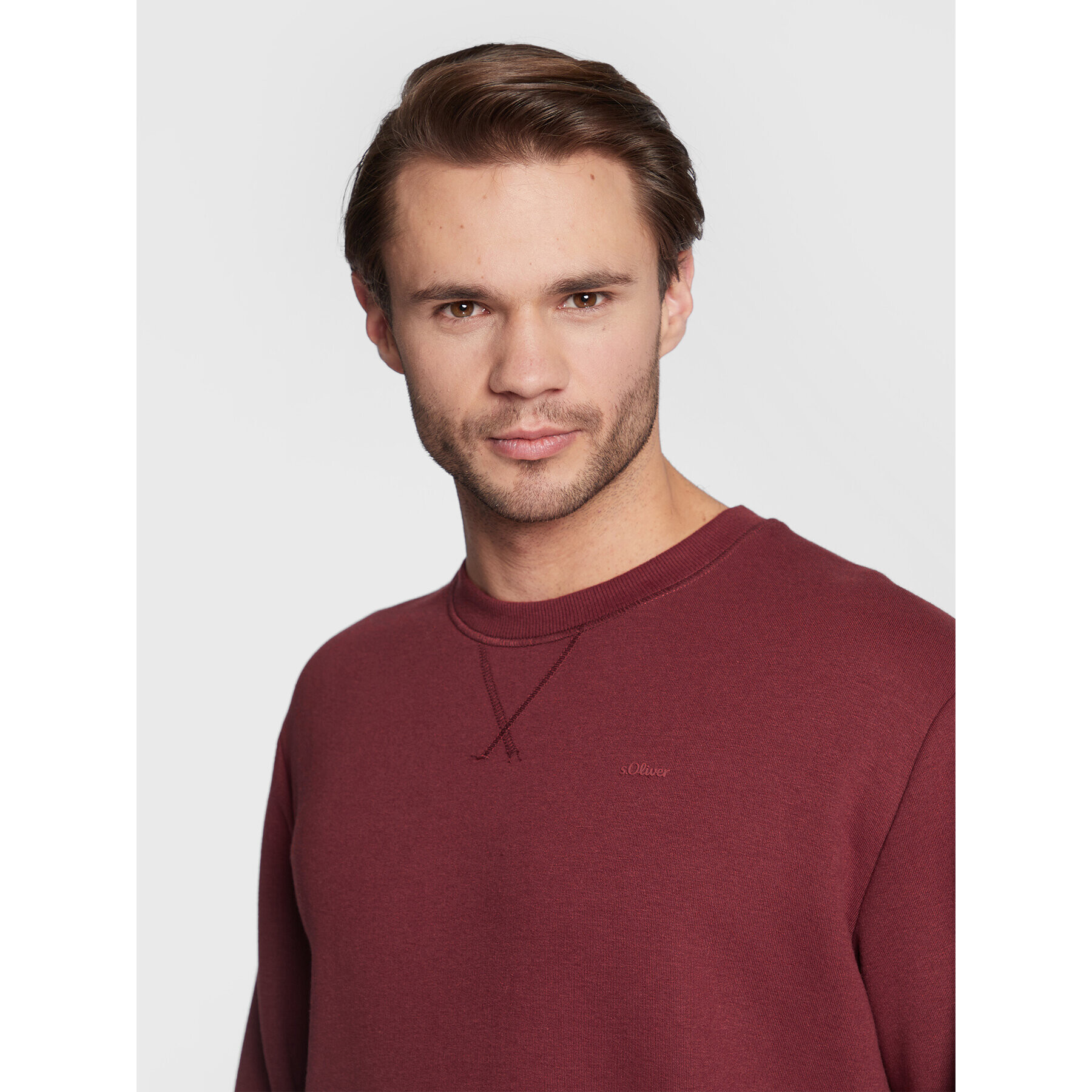 s.Oliver Суитшърт 2122820 Червен Regular Fit - Pepit.bg