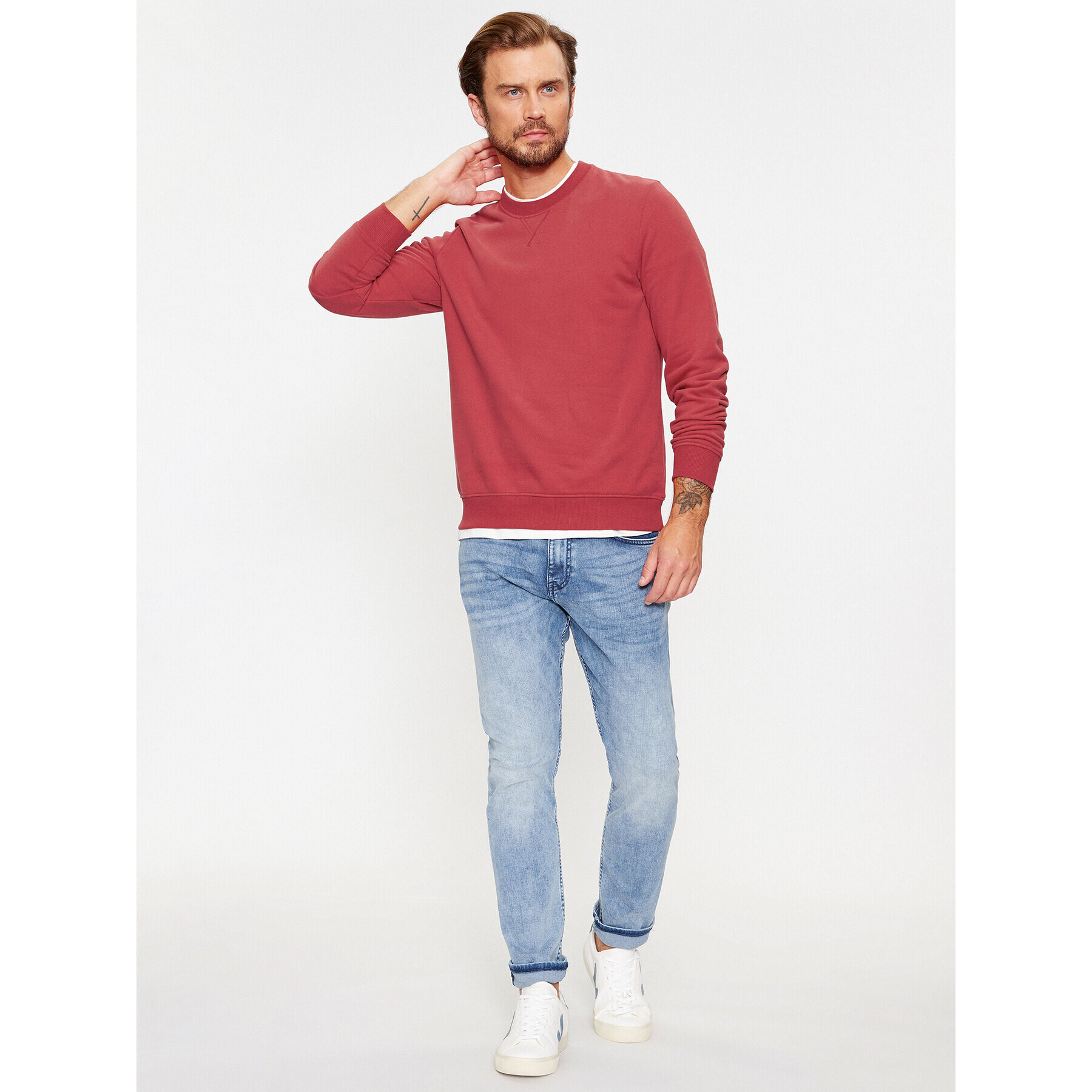 s.Oliver Суитшърт 2132737 Червен Regular Fit - Pepit.bg