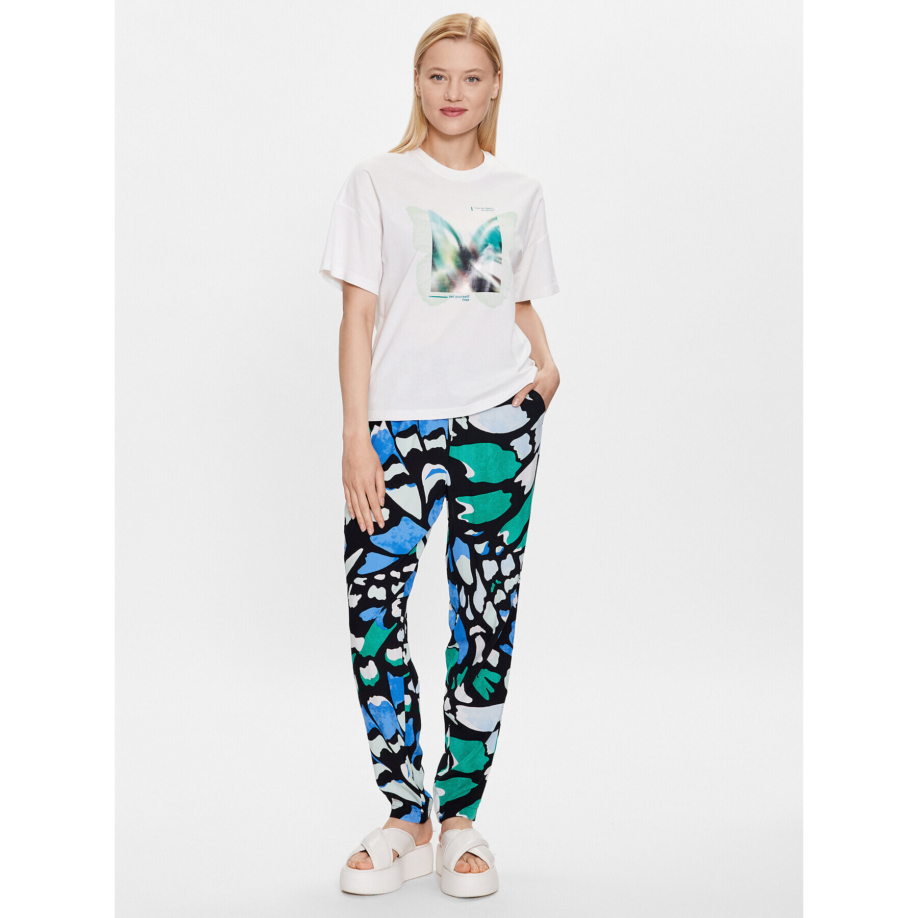 s.Oliver Тишърт 2130597 Екрю Loose Fit - Pepit.bg