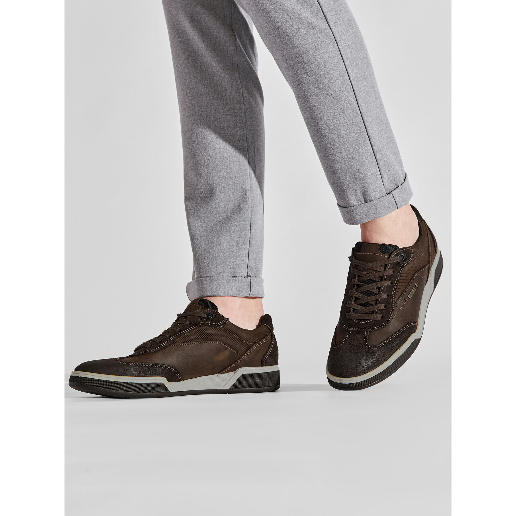 Salamander Сникърси GORE-TEX 31-70401-14 Кафяв - Pepit.bg