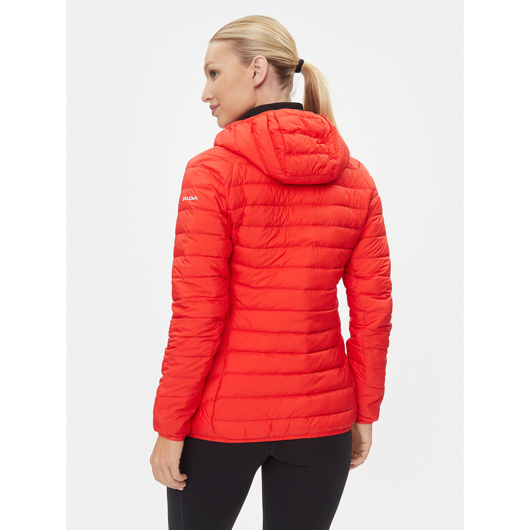 Salewa Пухено яке Brenta 27884 Червен Regular Fit - Pepit.bg