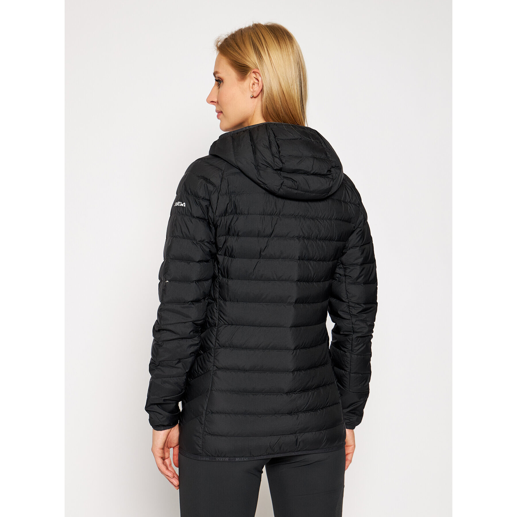 Salewa Пухено яке W Brenda 27884 Черен Regular Fit - Pepit.bg