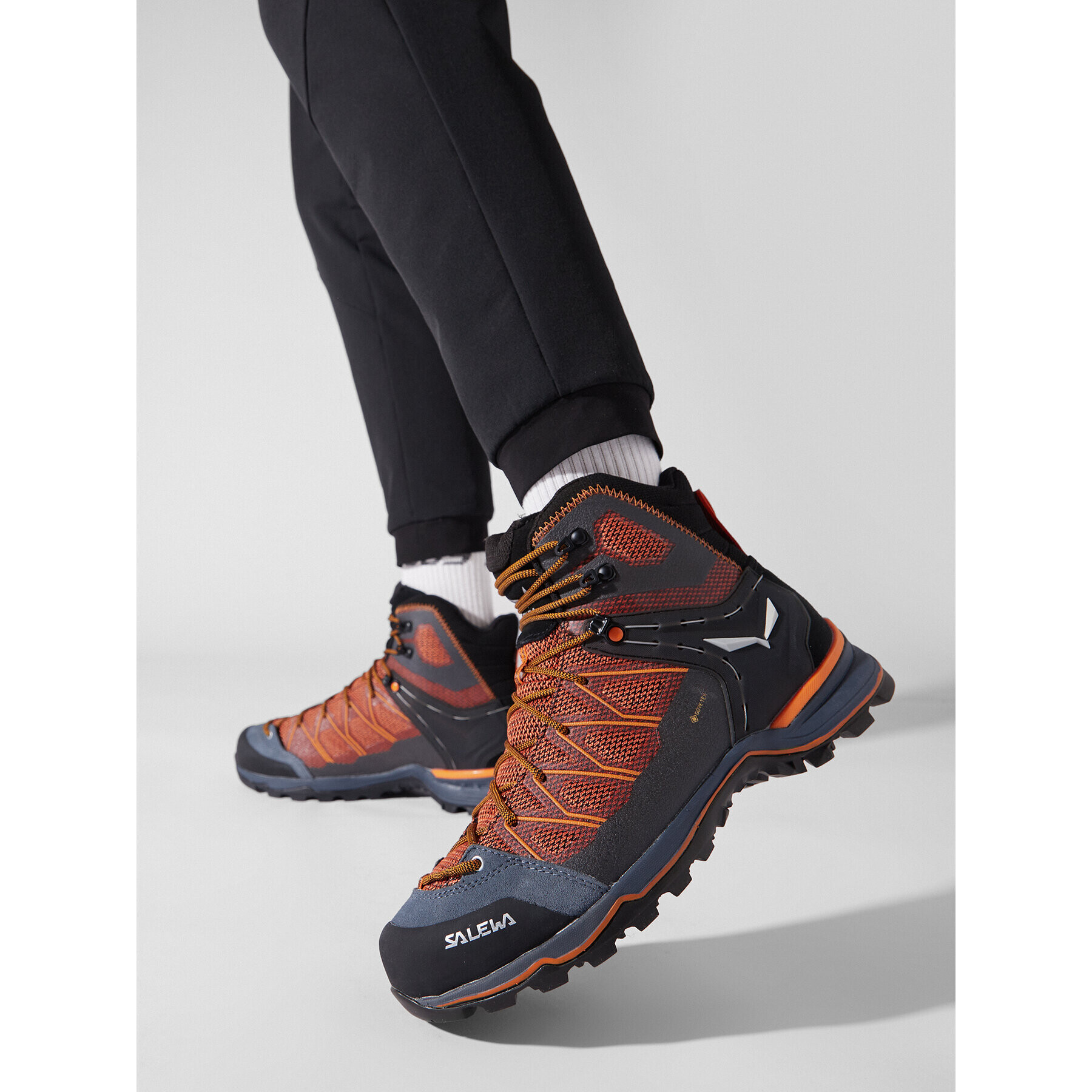 Salewa Туристически Ms Mnt Trainer Lite Mid Gtx GORE-TEX 61359-0927 Оранжев - Pepit.bg