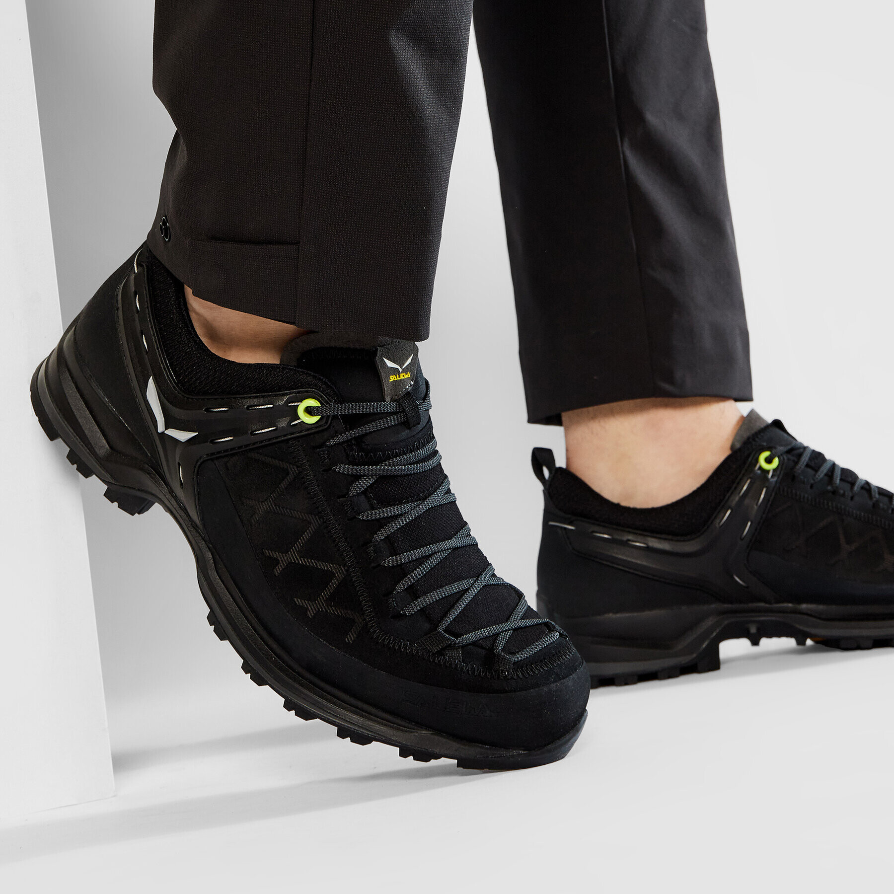 Salewa Туристически Ms Mtn Trainer 2 61371 Черен - Pepit.bg