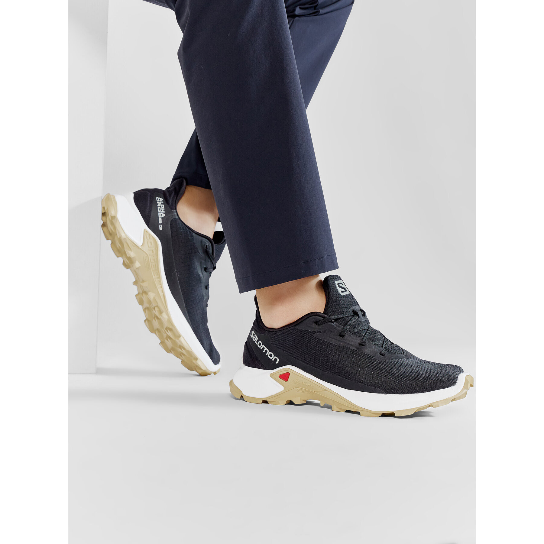 Salomon Обувки Alphacross 3 415993 26 W0 Черен - Pepit.bg