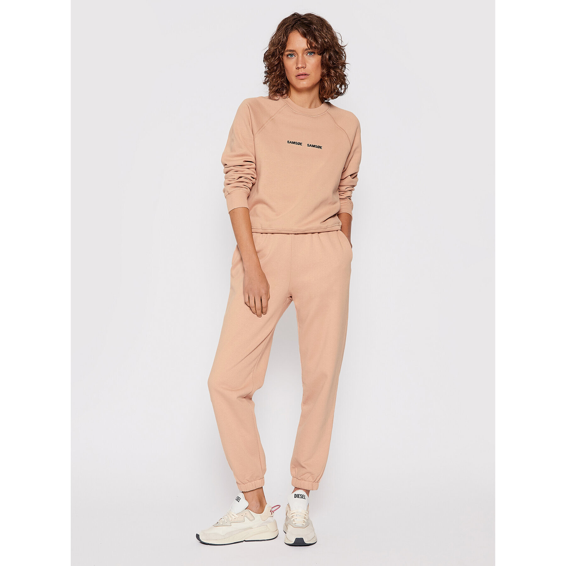Samsøe Samsøe Долнище анцуг Carmen F21100025 Розов Relaxed Fit - Pepit.bg