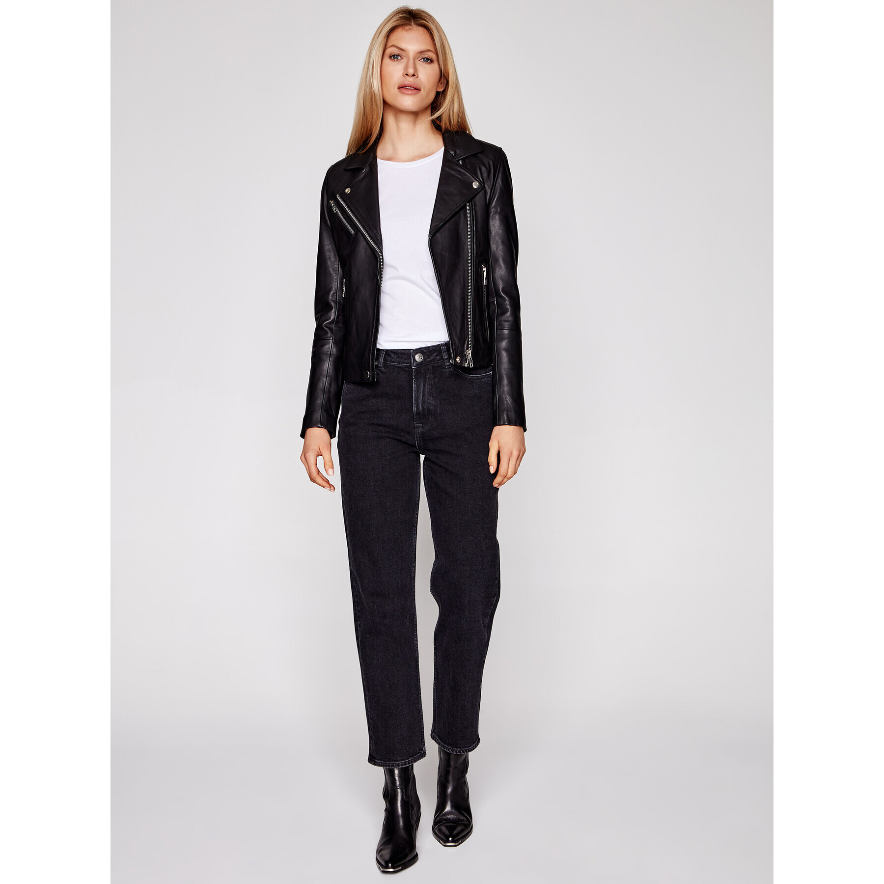 Samsøe Samsøe Тишърт Solly Solid F00012050 Бял Regular Fit - Pepit.bg