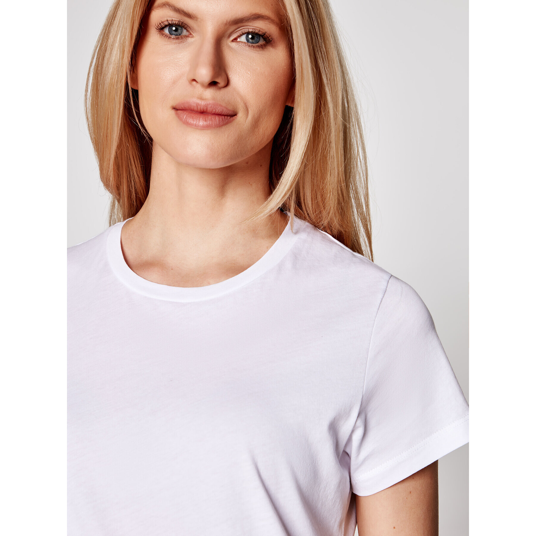 Samsøe Samsøe Тишърт Solly Solid F00012050 Бял Regular Fit - Pepit.bg