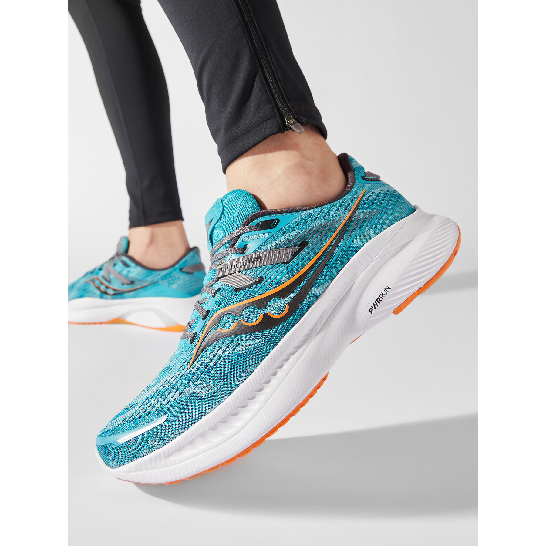 Saucony Обувки Guide 16 S20810 Син - Pepit.bg