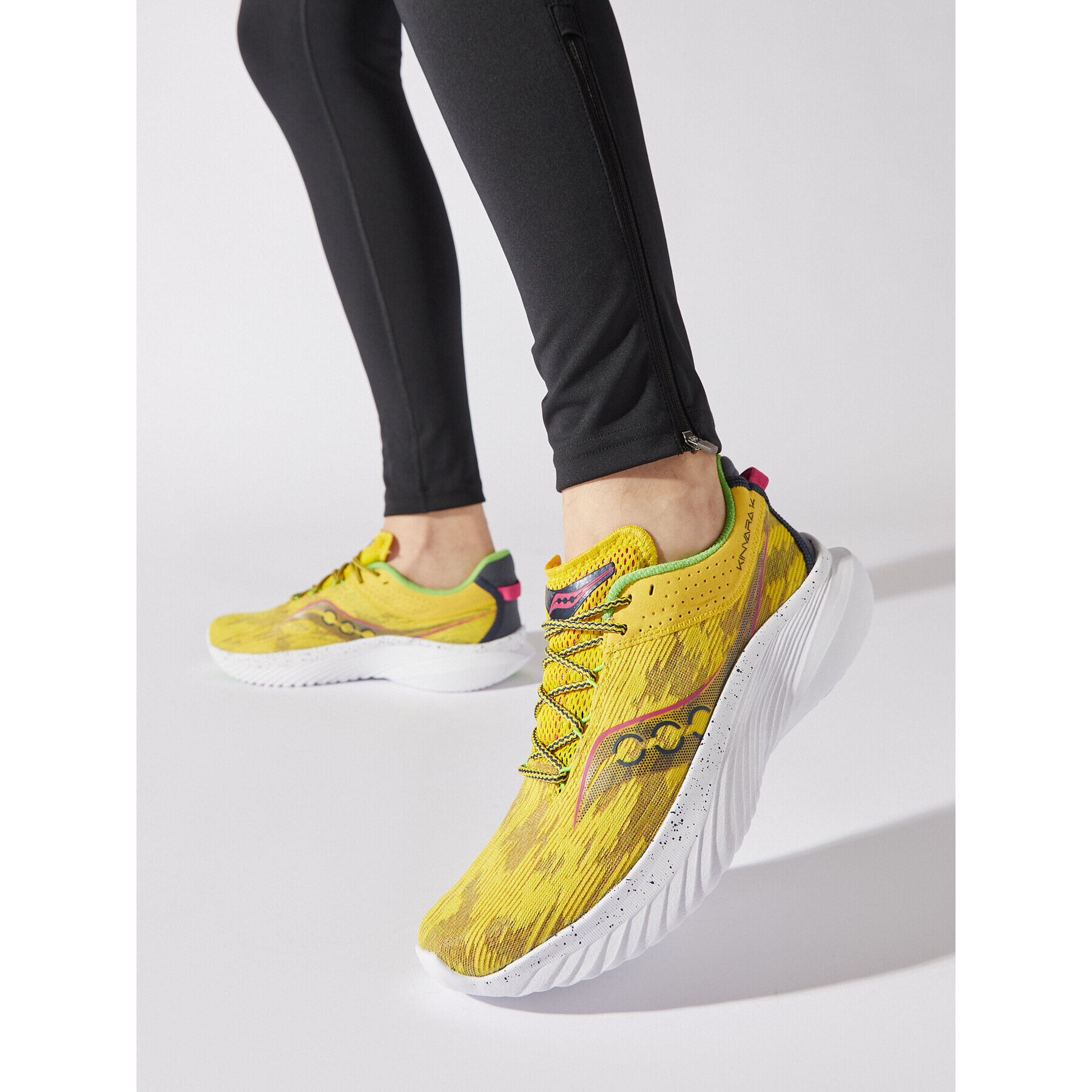 Saucony Обувки Kinvara 14 S20823 Жълт - Pepit.bg