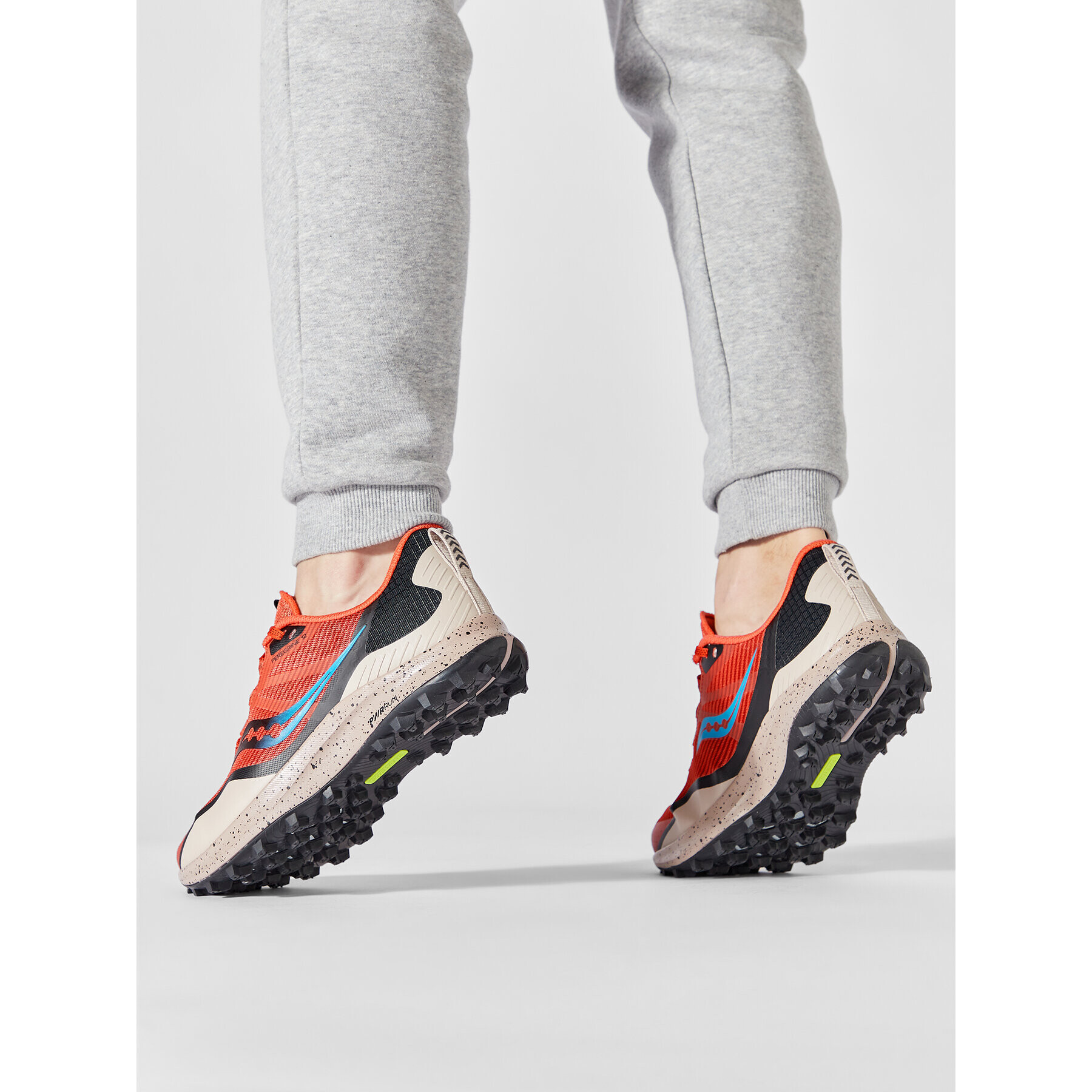 Saucony Обувки Peregrine 12 S20737-31 Червен - Pepit.bg