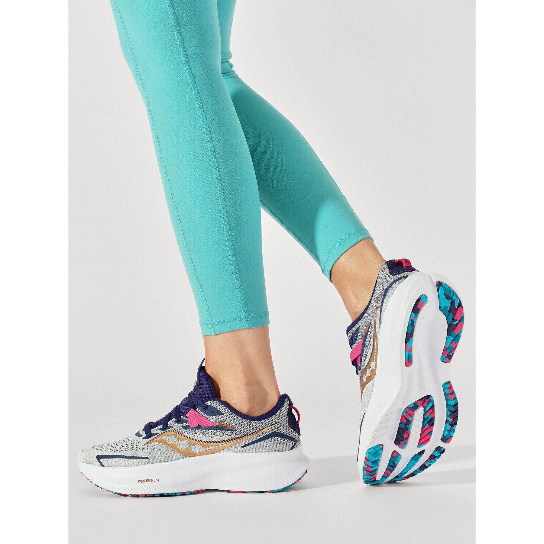 Saucony Обувки Ride 15 S10729-40 Сив - Pepit.bg