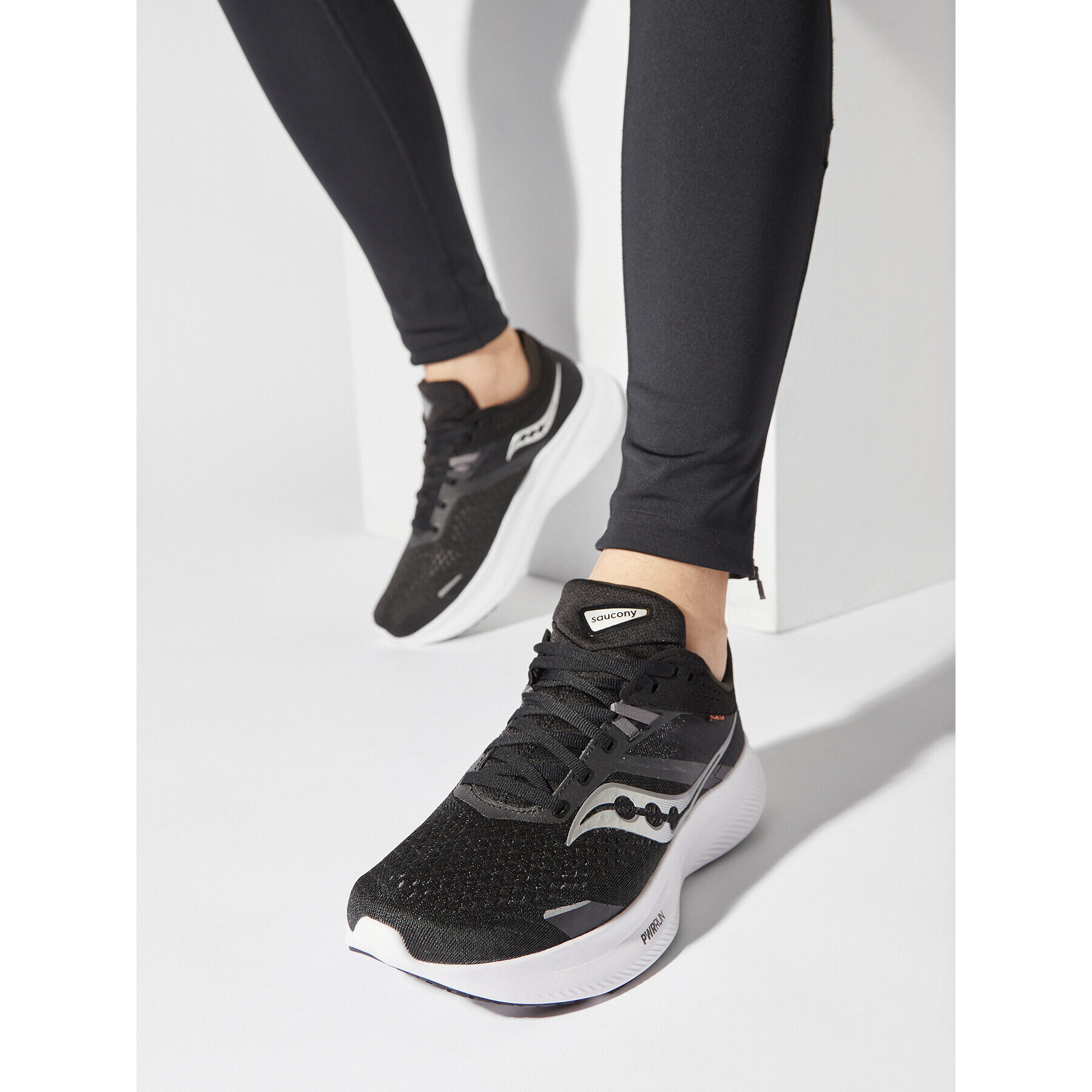 Saucony Обувки Ride 16 S20831 Черен - Pepit.bg