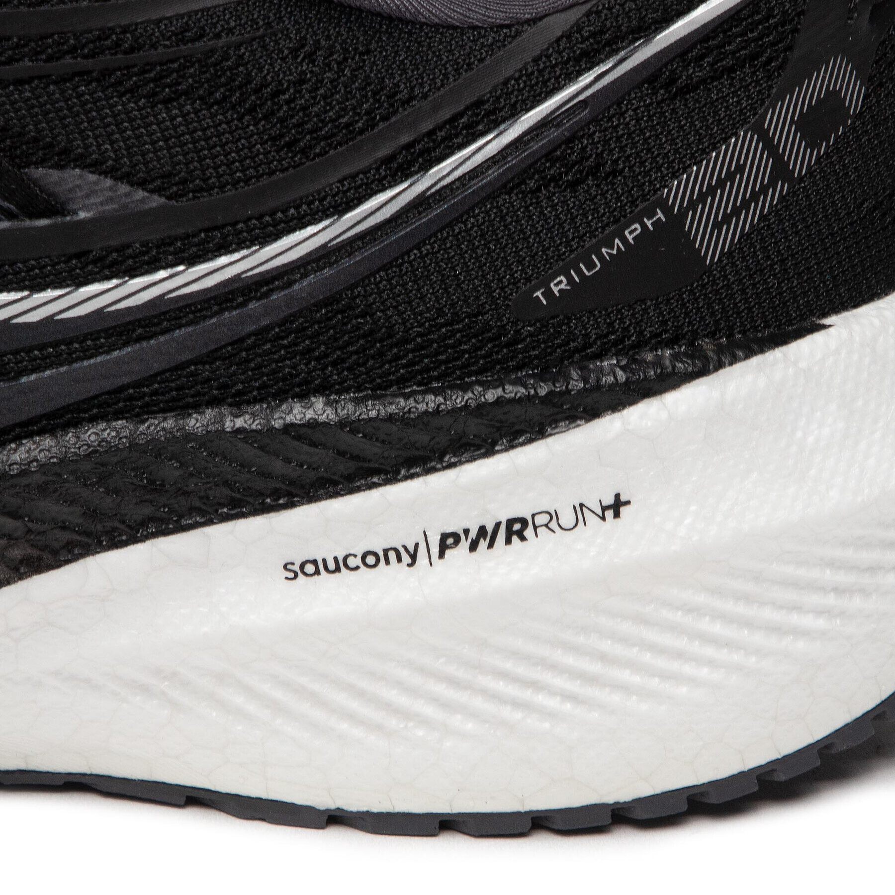 Saucony Обувки Triumph 20 S20759-10 Черен - Pepit.bg
