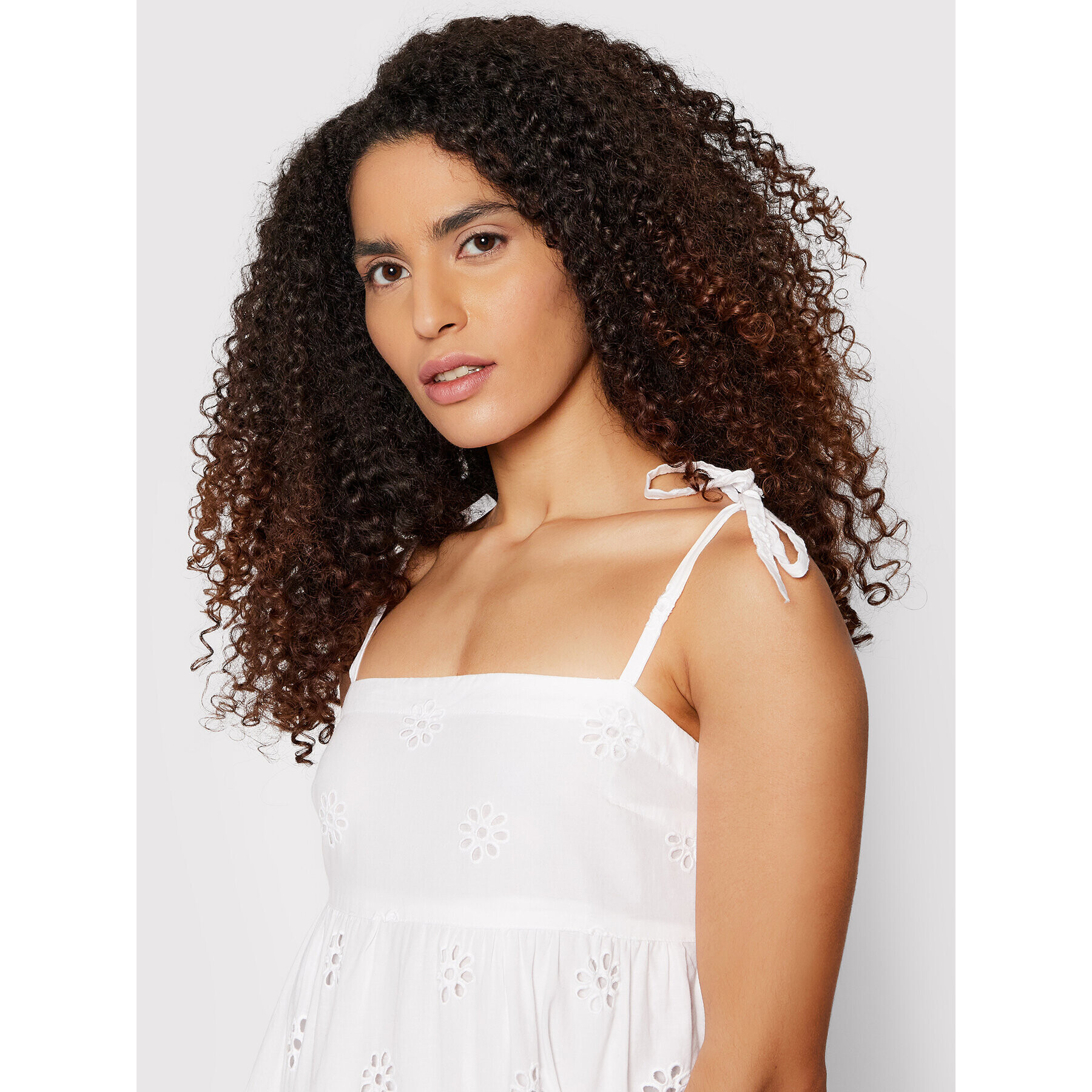 Seafolly Лятна рокля Embroidery Tier 54657-DR Бял Regular Fit - Pepit.bg
