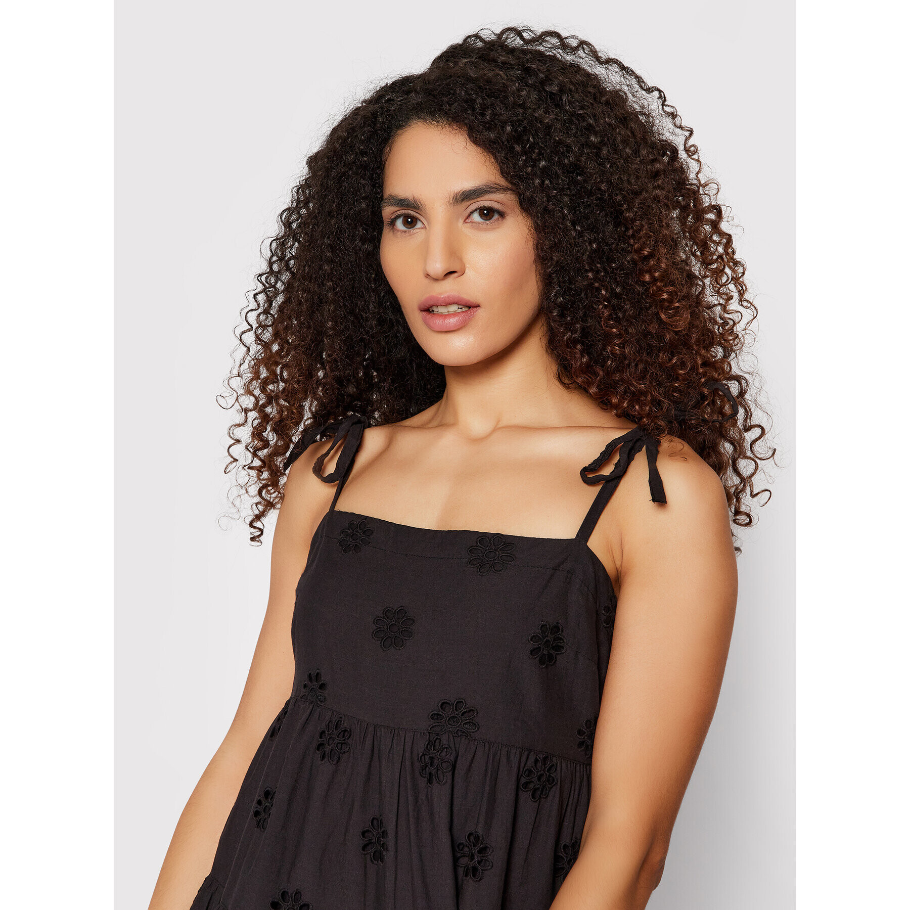 Seafolly Лятна рокля Embroidery Tier 54657-DR Черен Regular Fit - Pepit.bg