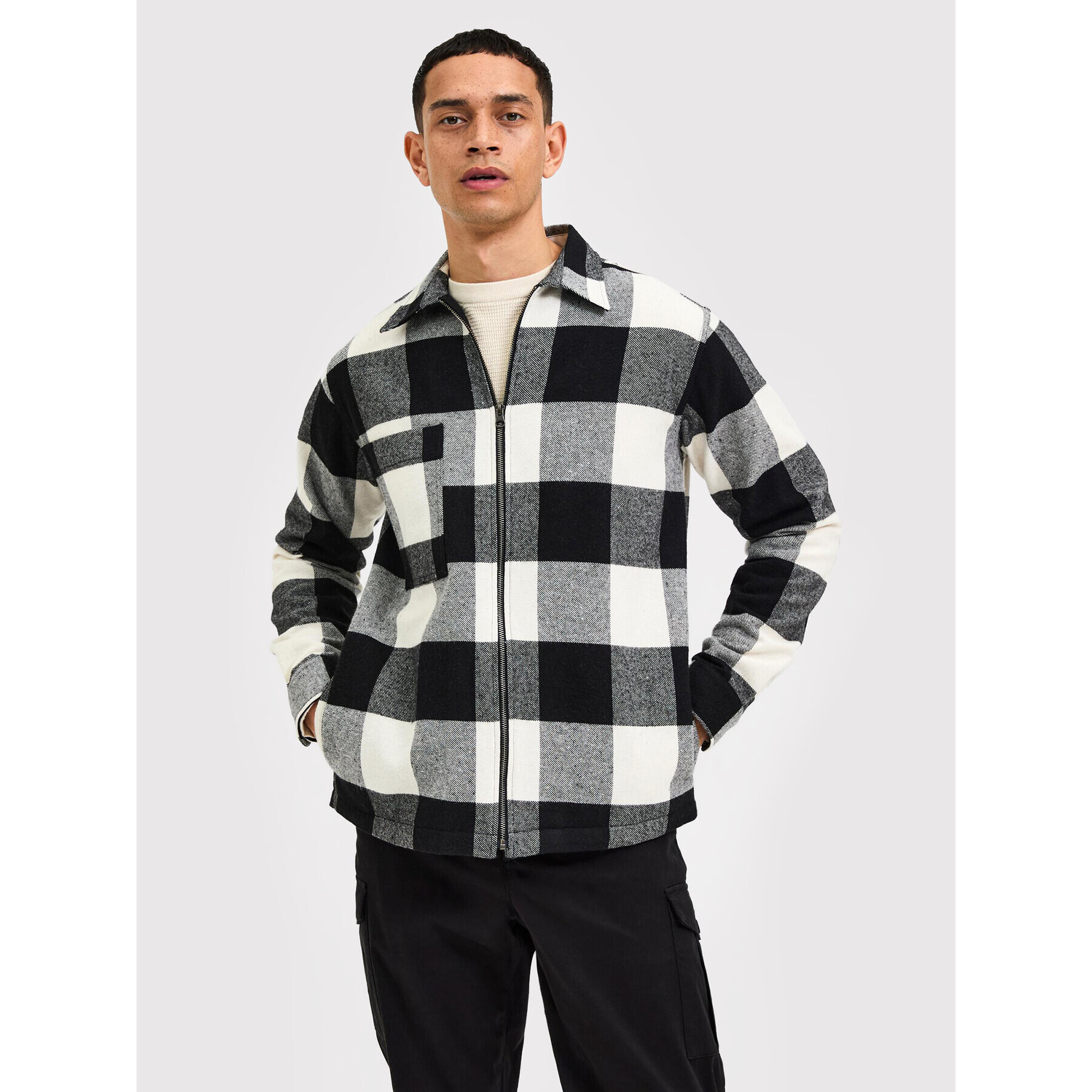 Selected Homme Преходно яке Doller 16085234 Черен Regular Fit - Pepit.bg