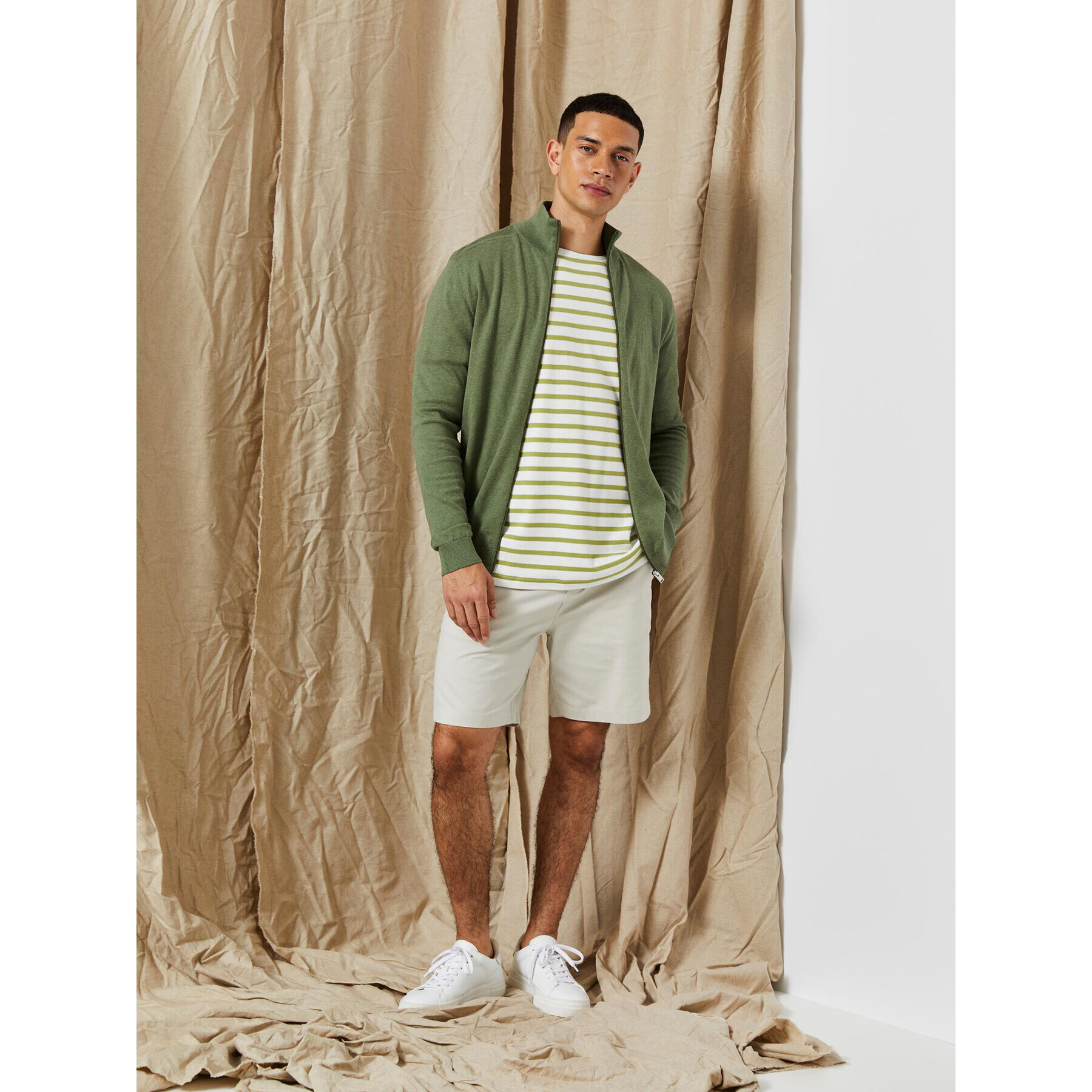 Selected Homme Шорти от плат Flex 16083844 Бежов Regular Fit - Pepit.bg