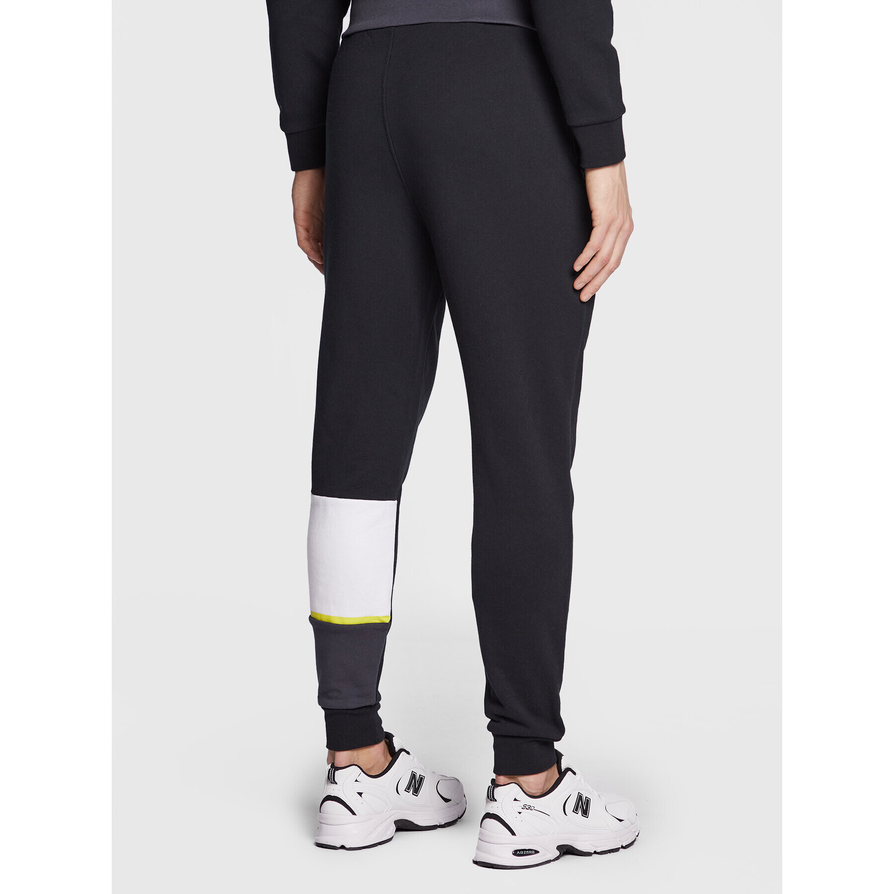 Sergio Tacchini Долнище анцуг Incastro 39523 Черен Slim Fit - Pepit.bg