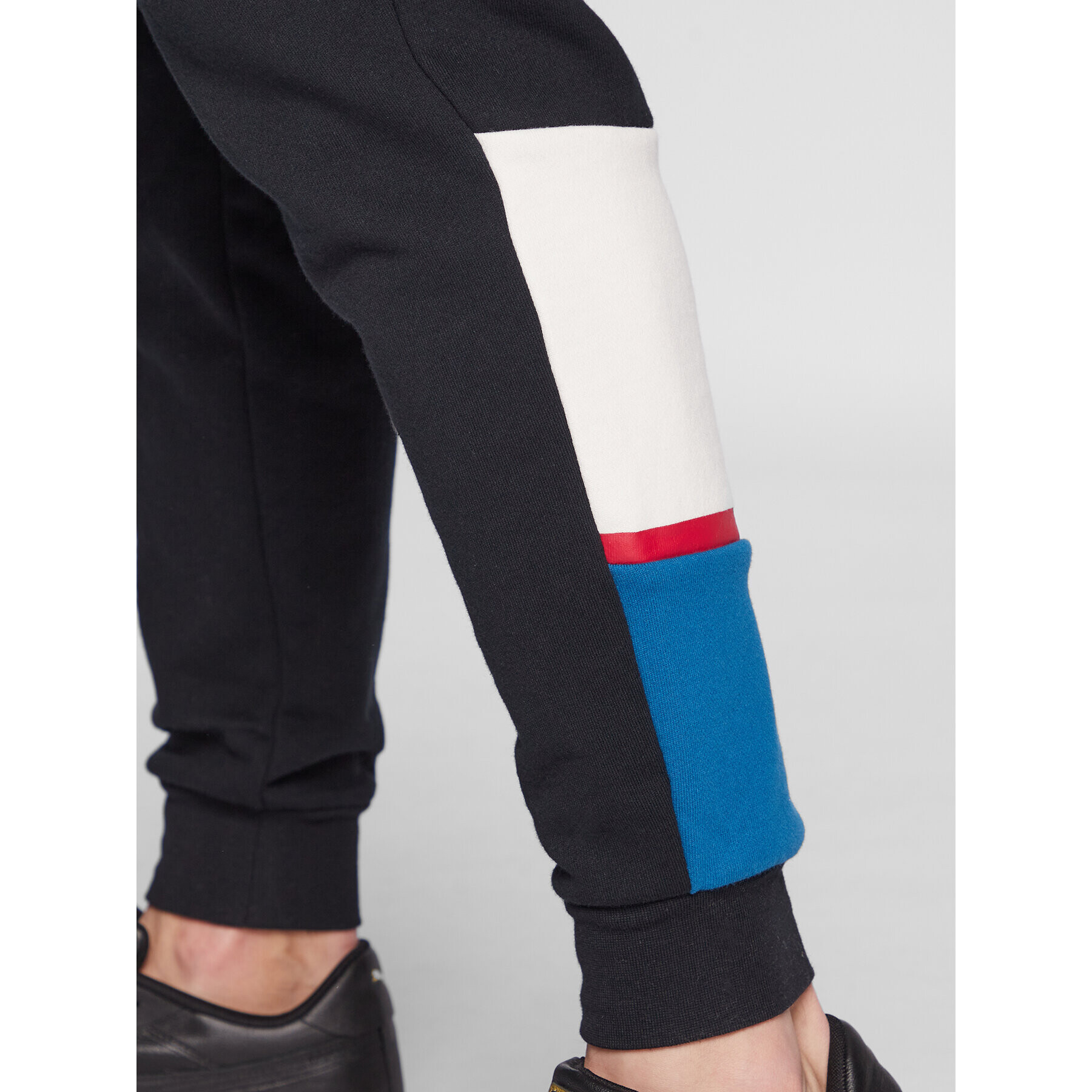 Sergio Tacchini Долнище анцуг Incastro 39523 Черен Slim Fit - Pepit.bg