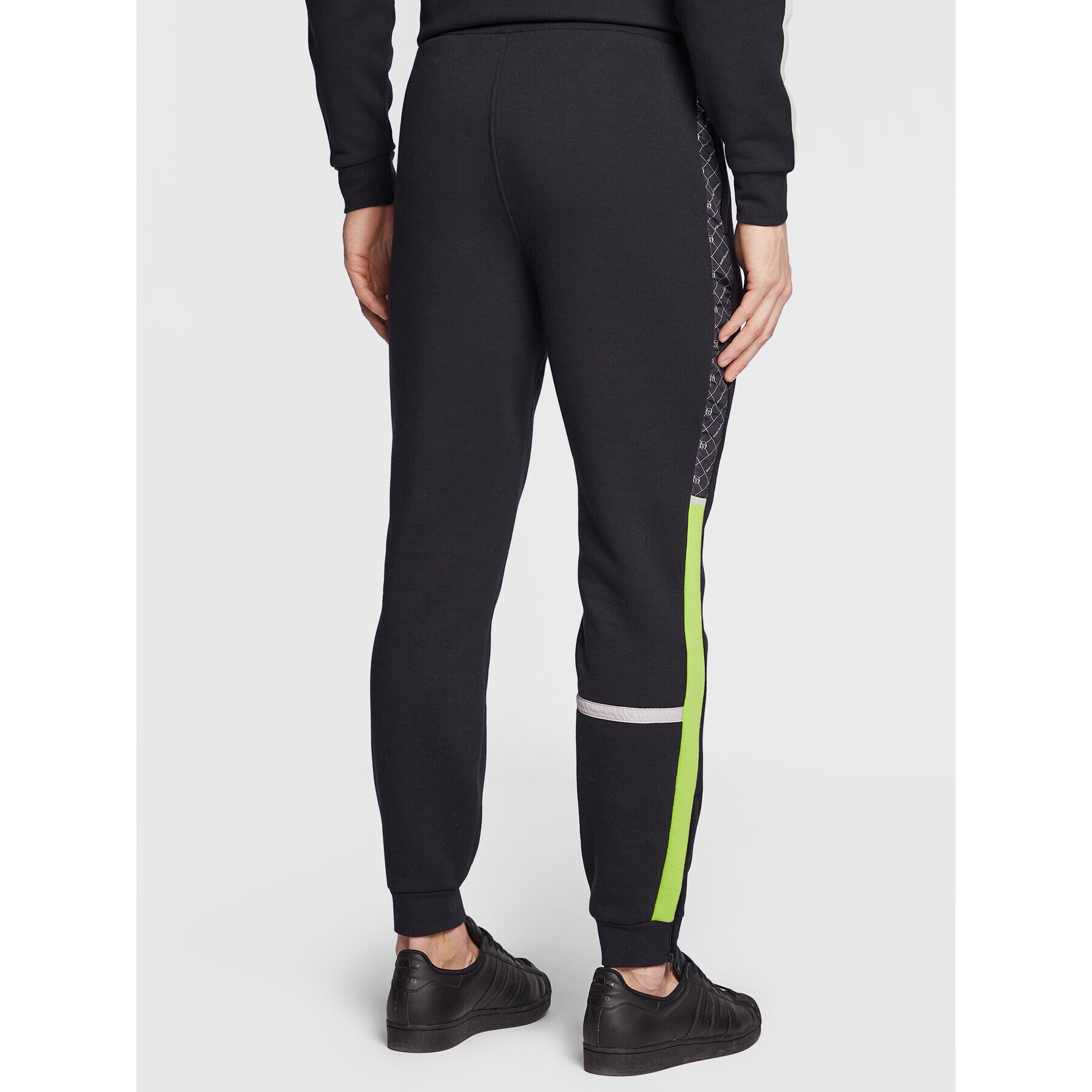 Sergio Tacchini Долнище анцуг Replica 39808 Черен Regular Fit - Pepit.bg