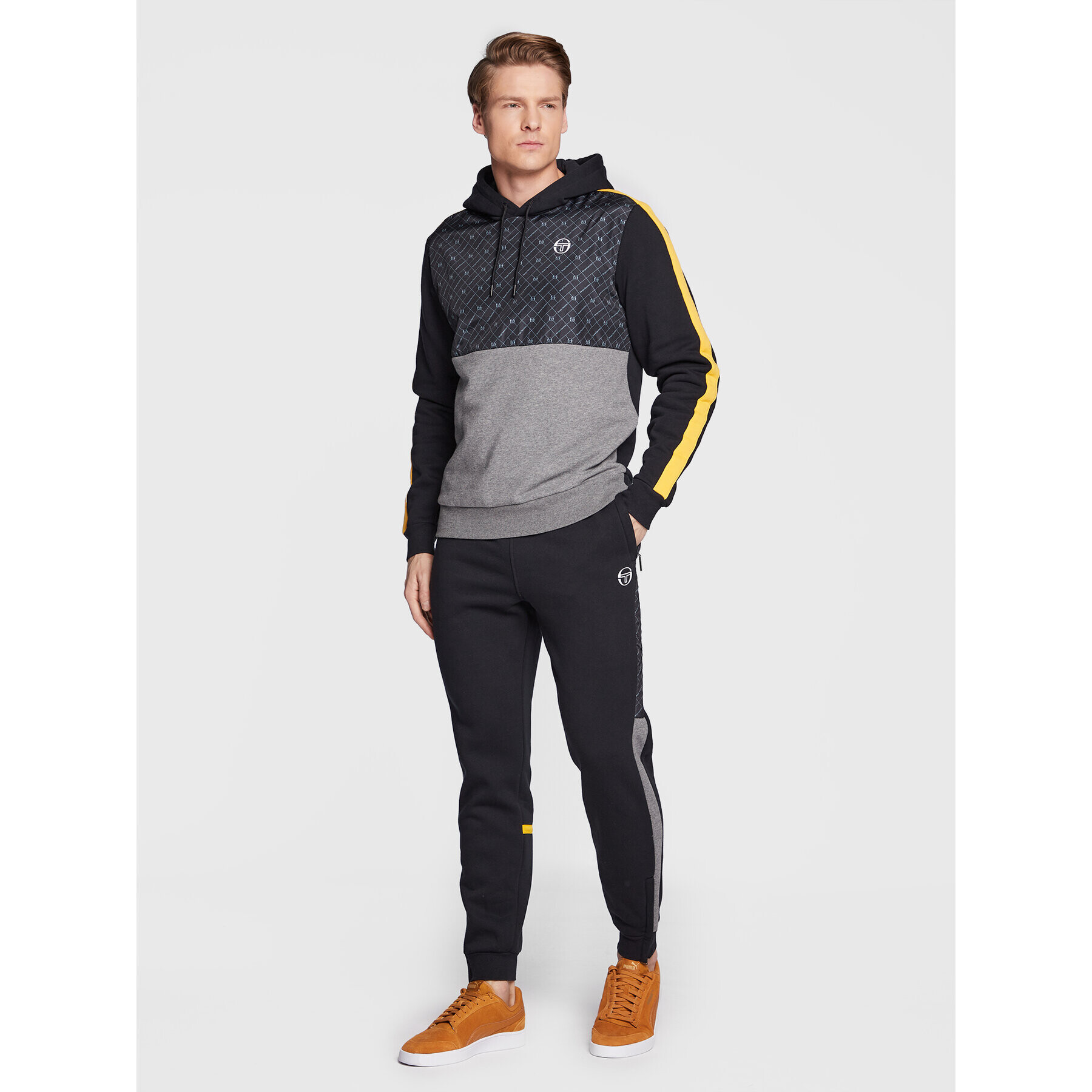 Sergio Tacchini Долнище анцуг Replica 39808 Черен Regular Fit - Pepit.bg