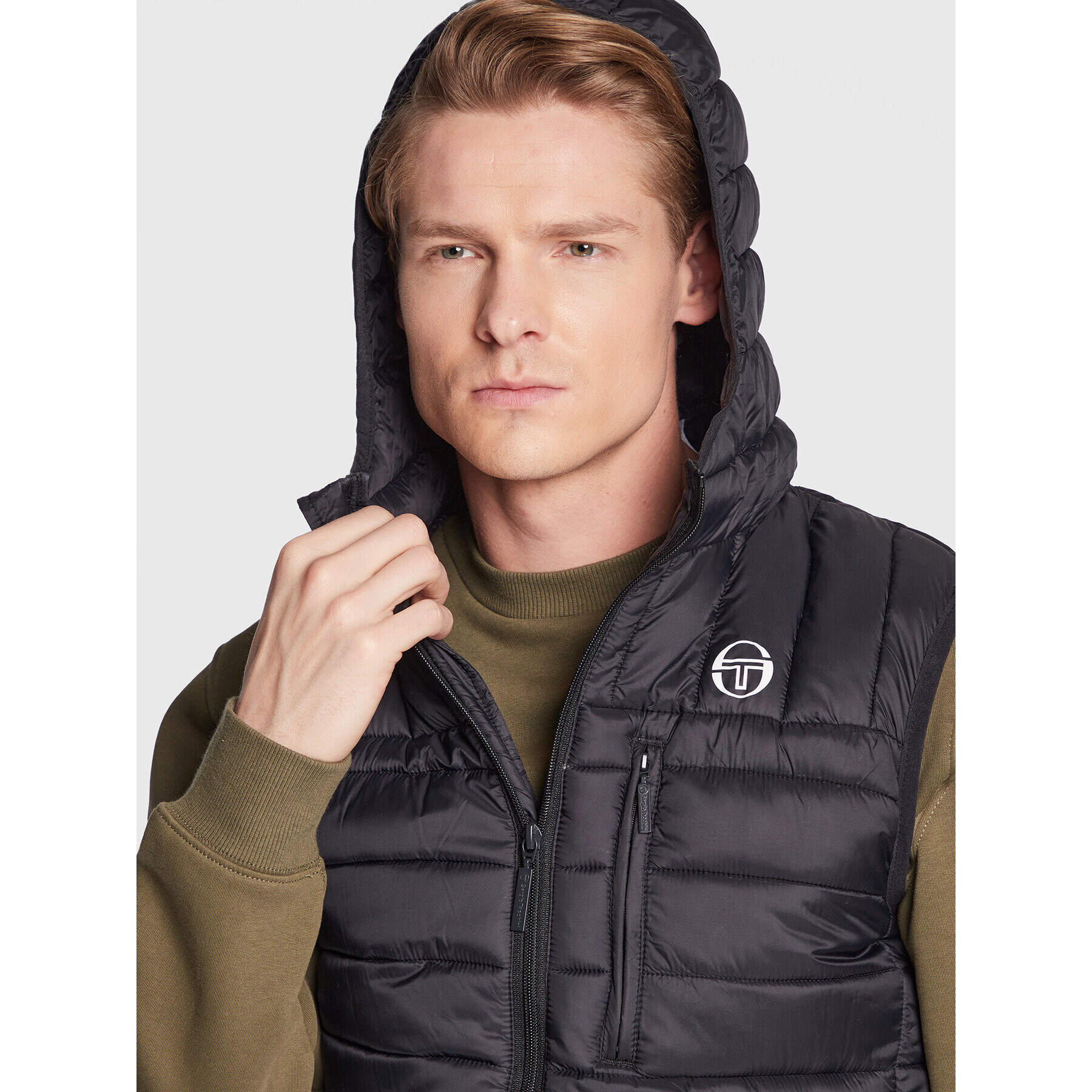 Sergio Tacchini Елек Nessen 39410 Черен Regular Fit - Pepit.bg
