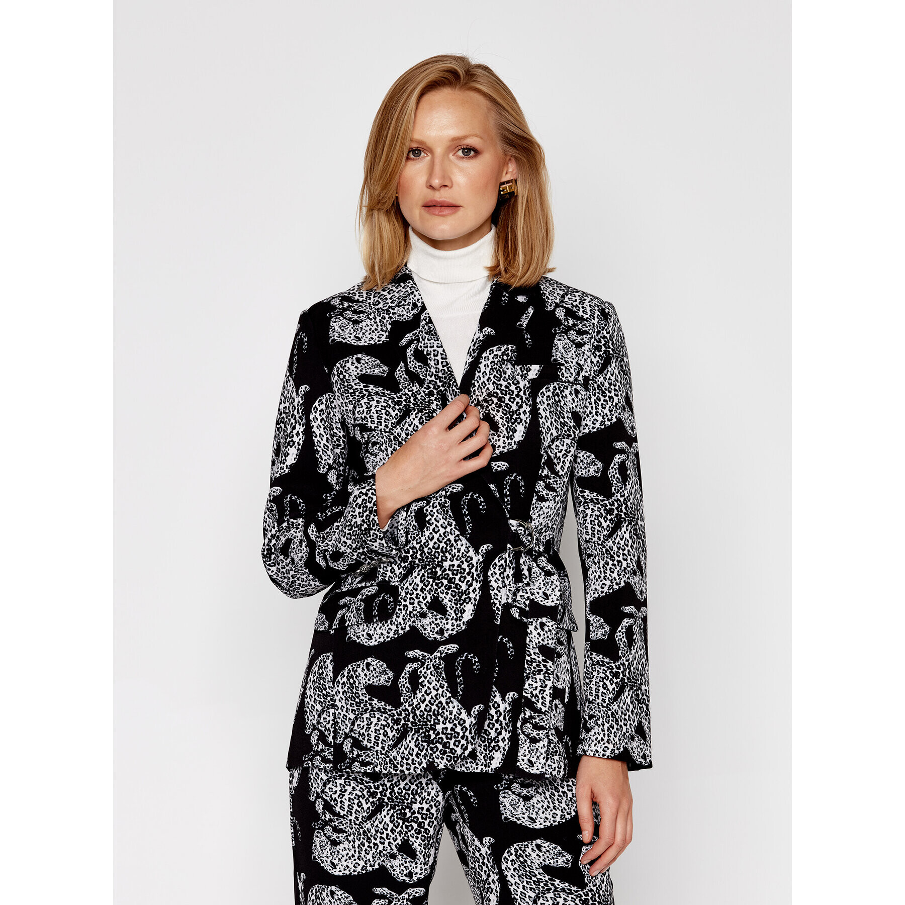 Silvian Heach Блейзър Blancanieves PGA20209GC Черен Regular Fit - Pepit.bg
