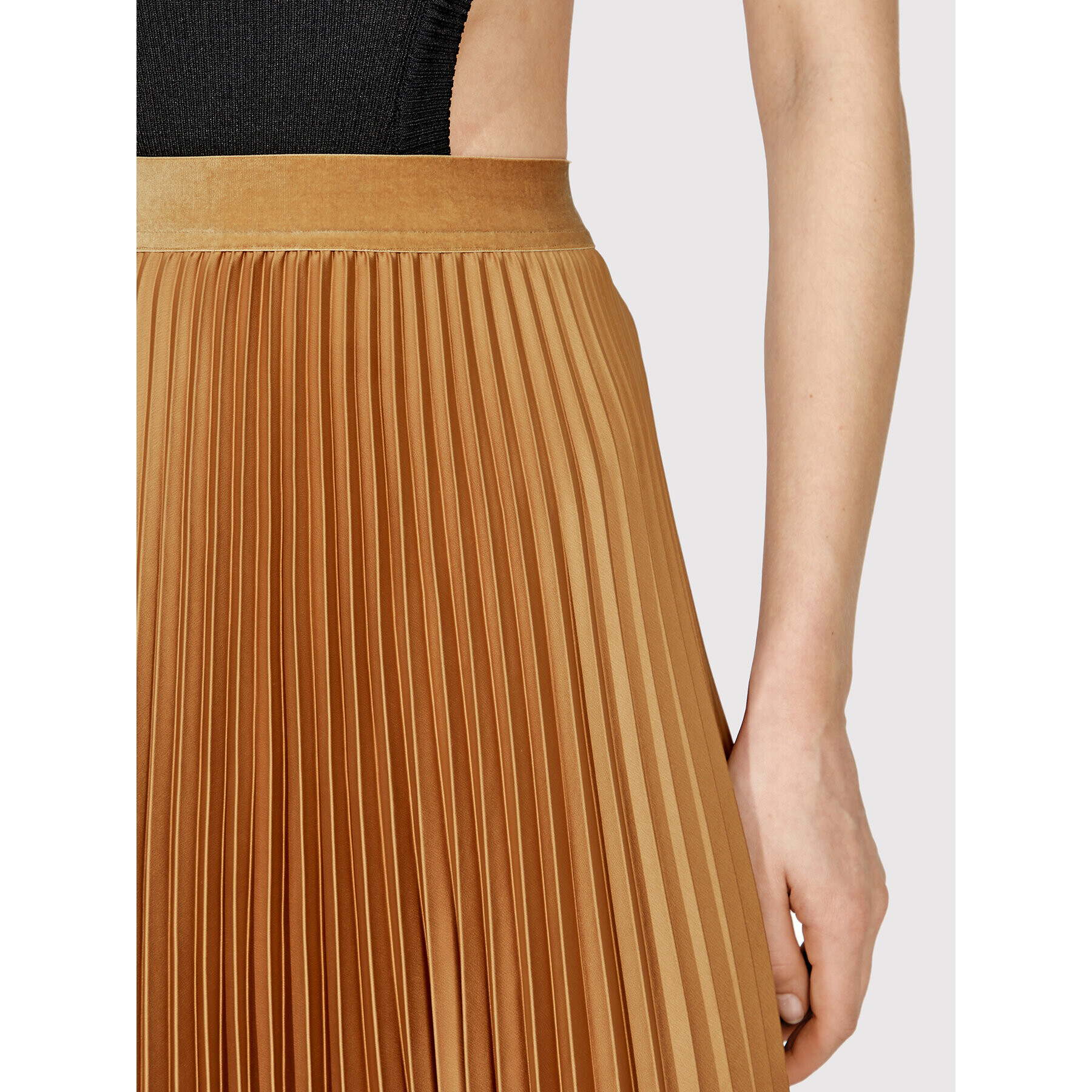Simple Плисирана пола SDD006 Кафяв Regular Fit - Pepit.bg