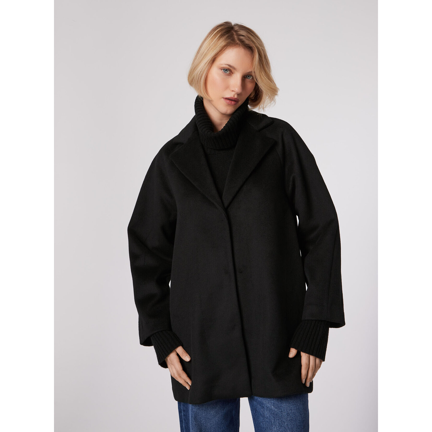 Simple Преходно палто PLD510-03 Черен Relaxed Fit - Pepit.bg
