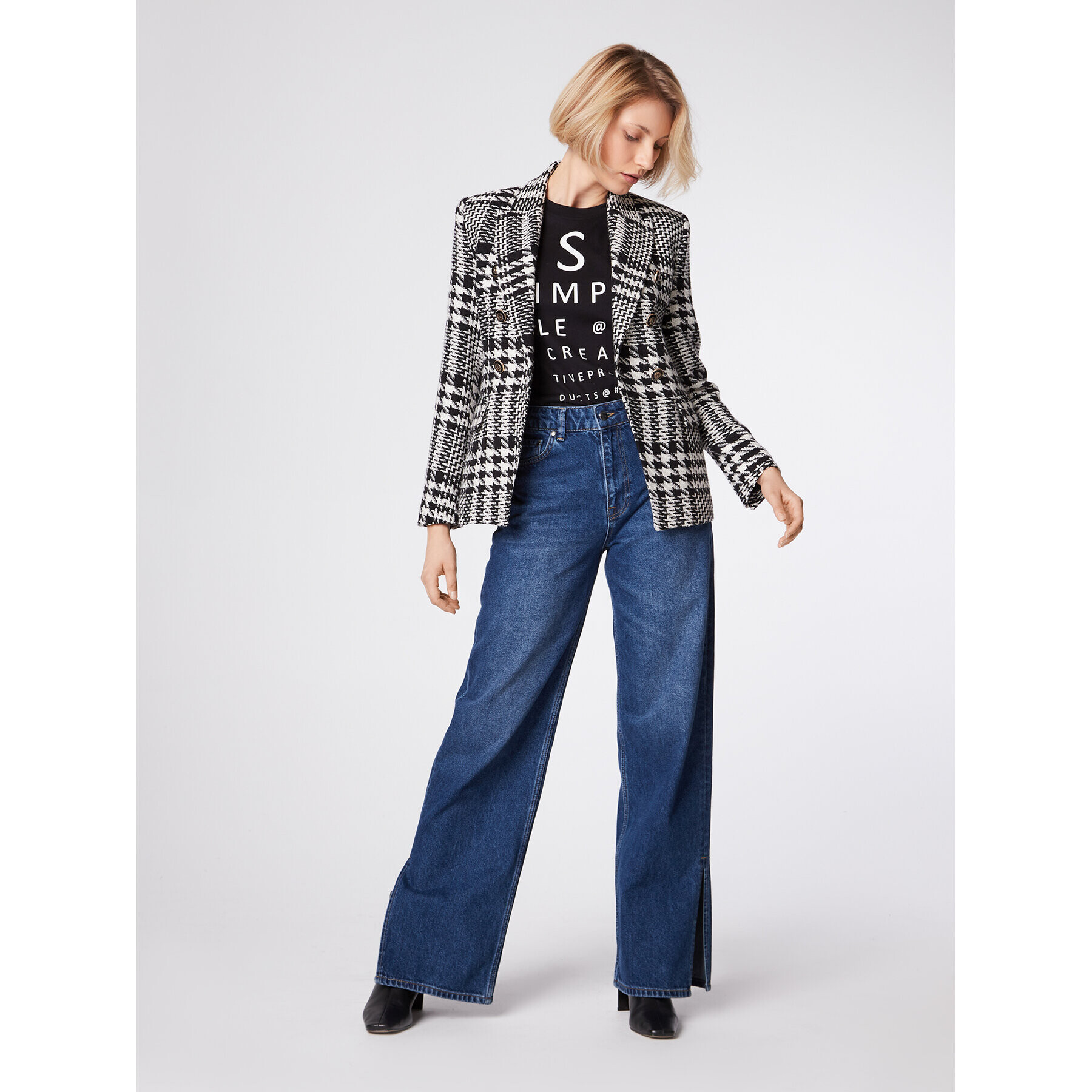 Simple Тишърт TSD500-02 Черен Relaxed Fit - Pepit.bg