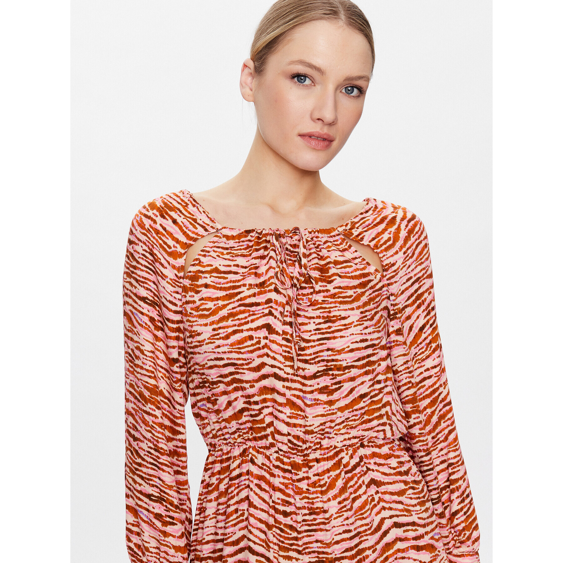 Sisley Ежедневна рокля 4KINLV034 Цветен Regular Fit - Pepit.bg